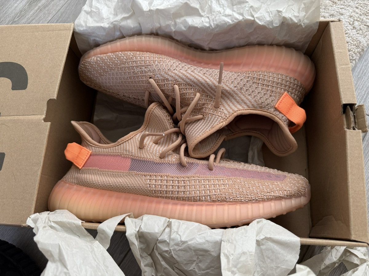 Adidas 2019 Men's ADIDAS Yeezy Boost 350 V2 EG7490 Clay Sz 12 Used Size US 12 / EU 45 - 3 Thumbnail