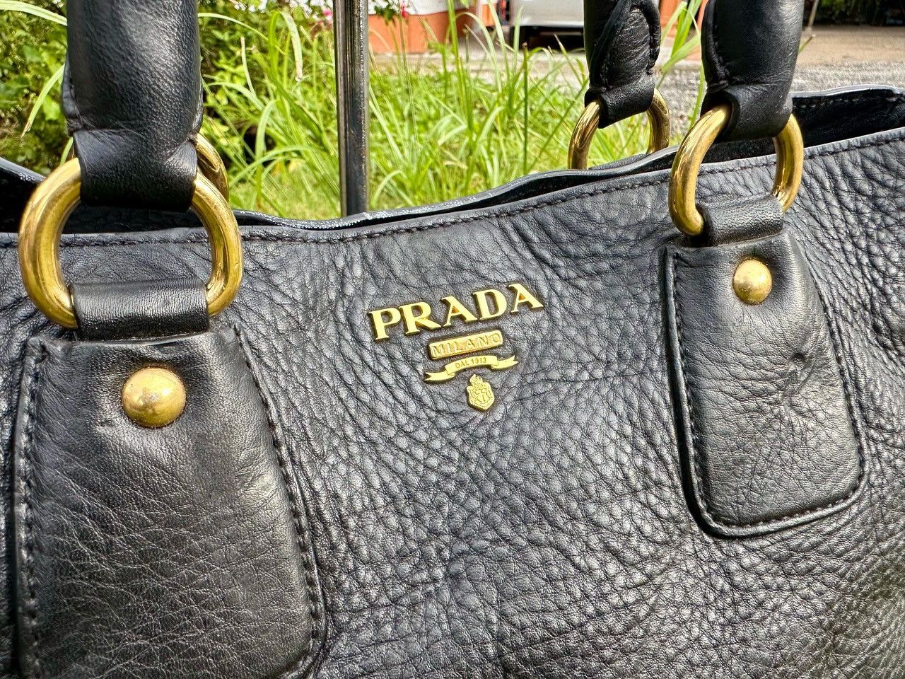 Prada Authentic Prada Vitello Daino Nero Shopping Tote Bag Size ONE SIZE - 8 Thumbnail