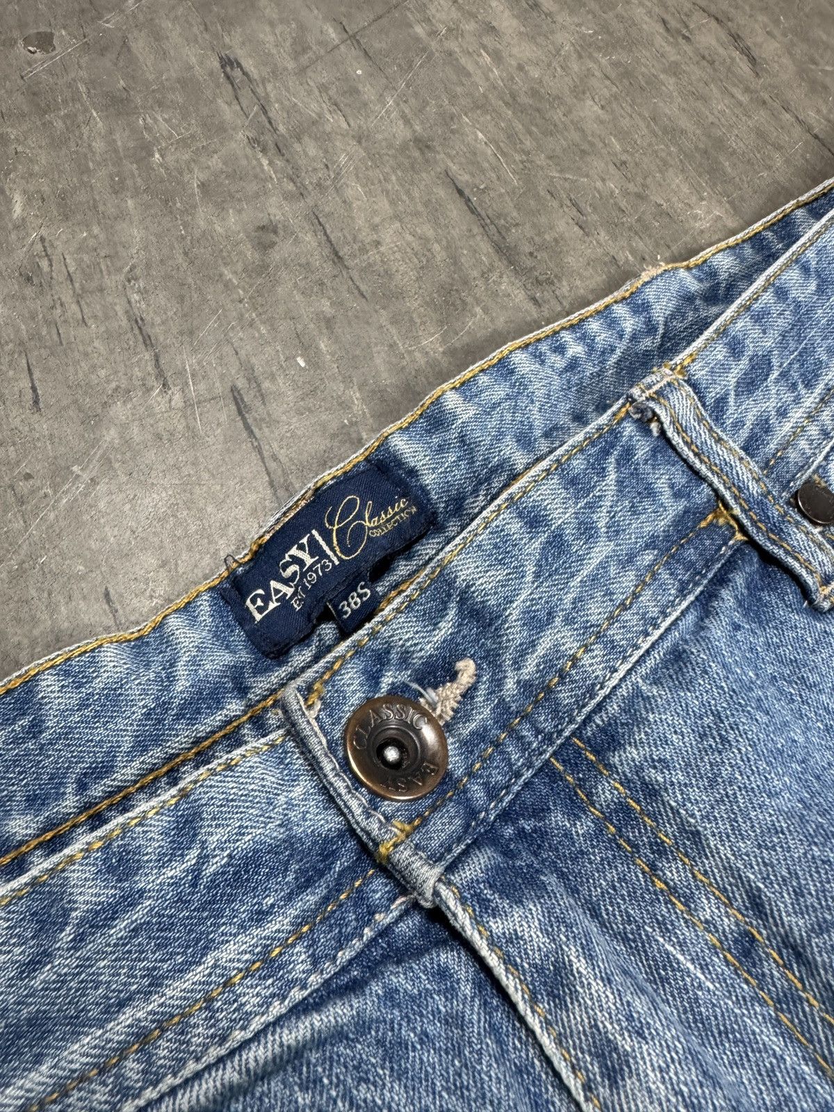Vintage ᶠᵃⁿᶜʸᵍᵘʸ Vintage Baggy Washed Denim Jeans Wide leg Y2K Size US 36 / EU 52 - 4 Thumbnail