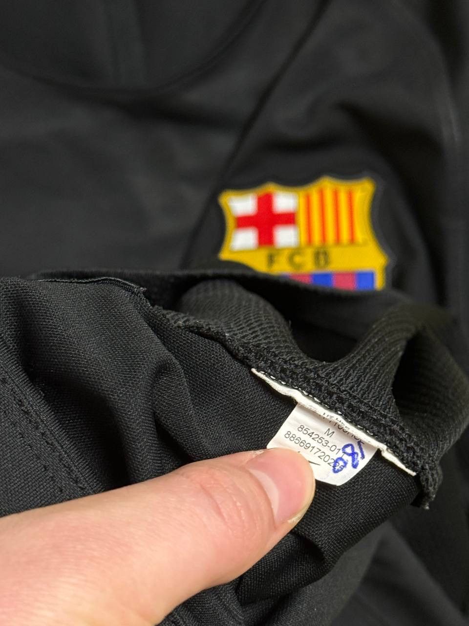 Nike Nike FC Barcelona Squad 2017/2018 Jersey Size US M / EU 48-50 / 2 - 8 Thumbnail
