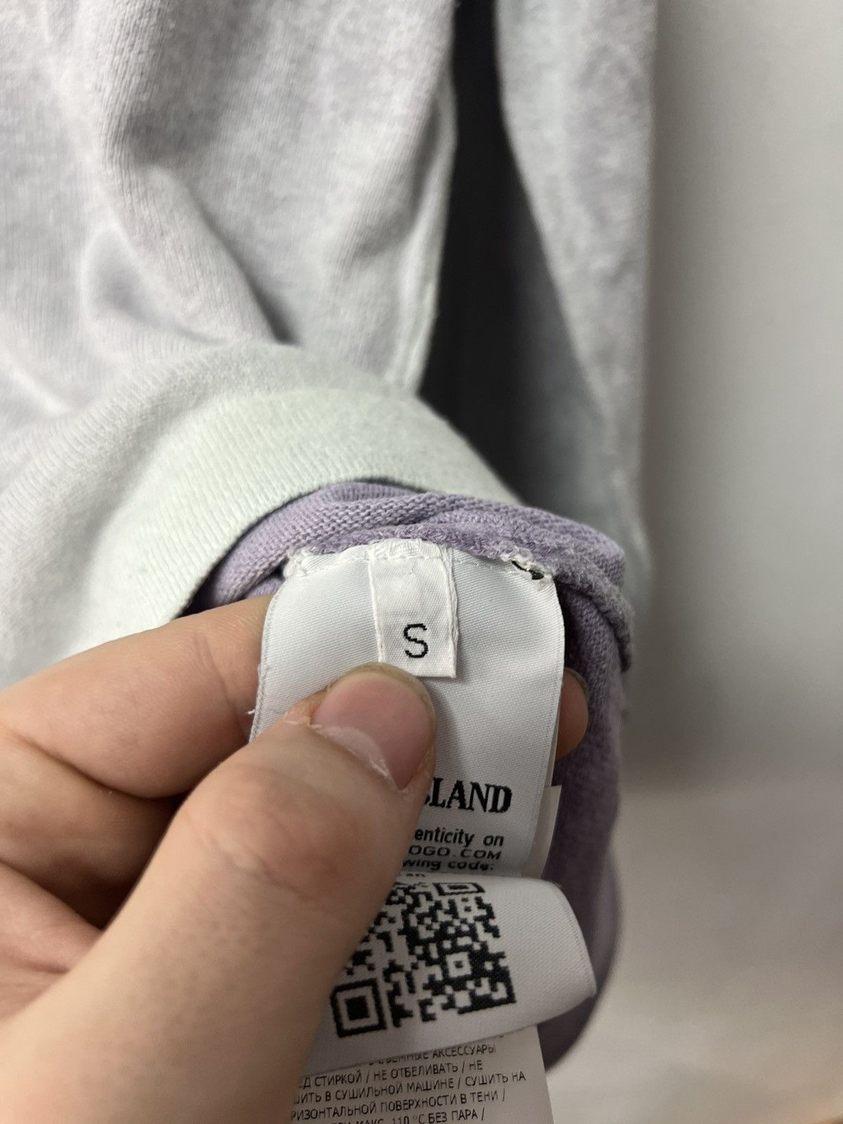 Stone Island Vintage Stone Island Sweatshirt Crewneck Patch Size S Y2K Size US S / EU 44-46 / 1 - 12 Thumbnail