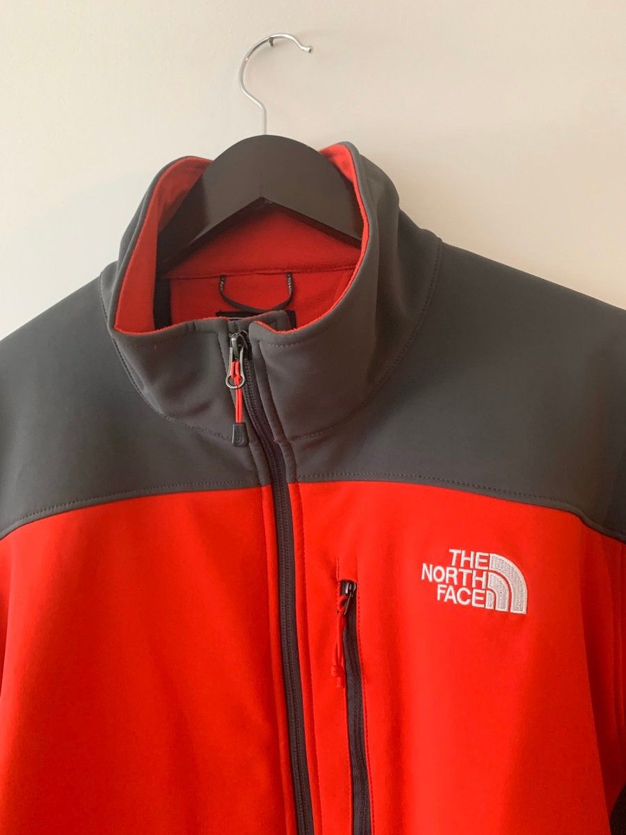 The North Face × Vintage Vintage The North Face Soft ShelL All Weather Light Jacket Size US L / EU 52-54 / 3 - 1 Thumbnail