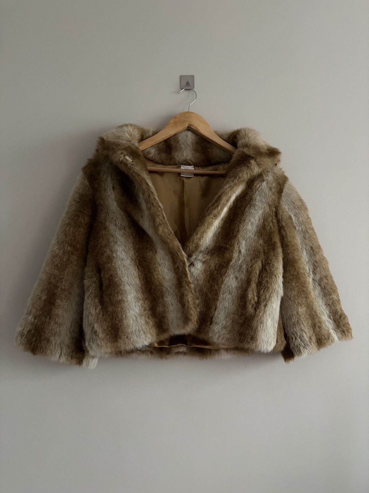 Vintage Vintage Cropped Faux Fur Coat with Short Sleeves Size S / US 4 / IT 40 - 1 Thumbnail