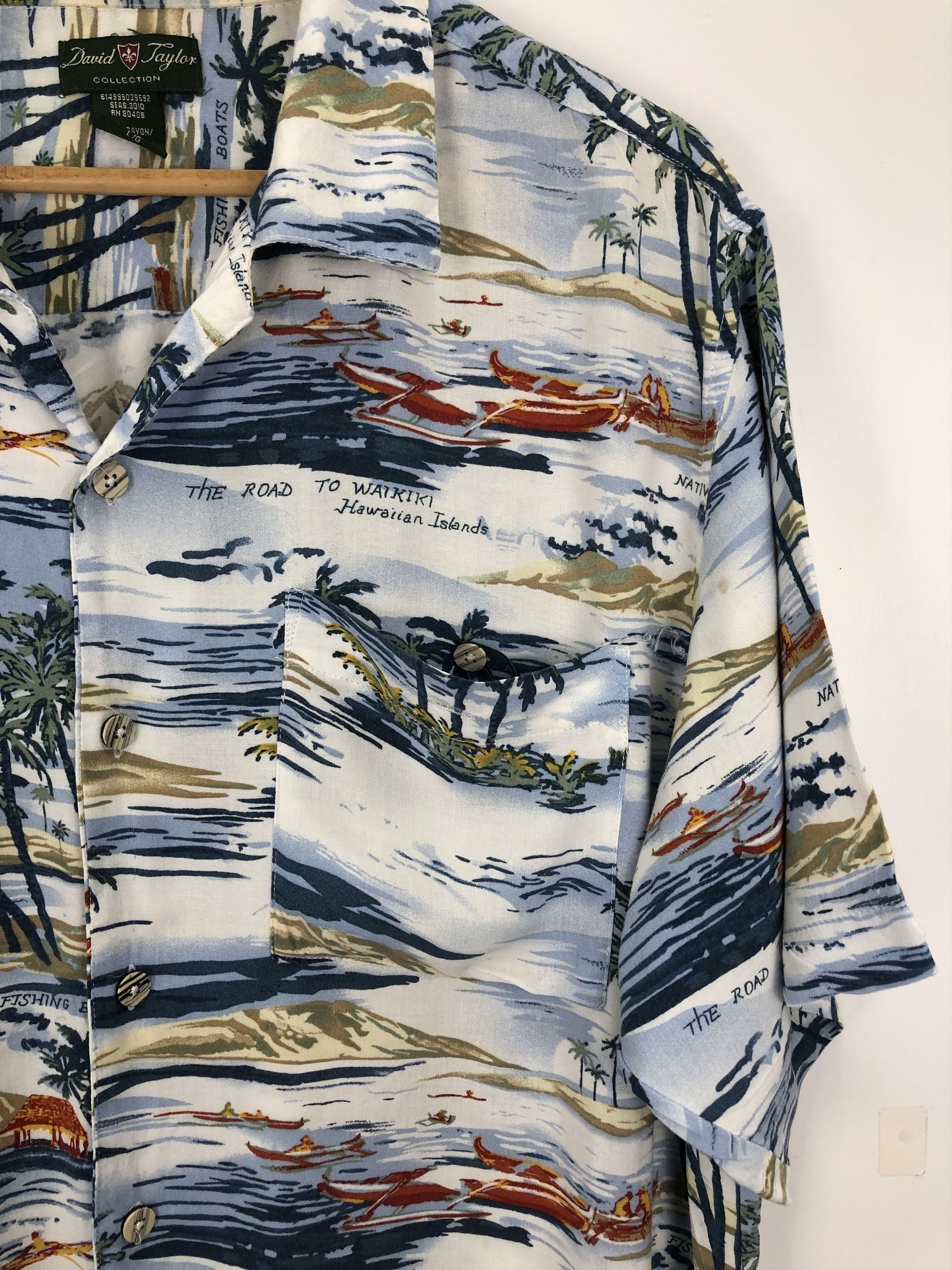 Vintage Vintage Hawaiian Sun Surf Motive Design TA0008 Size US L / EU 52-54 / 3 - 6 Thumbnail