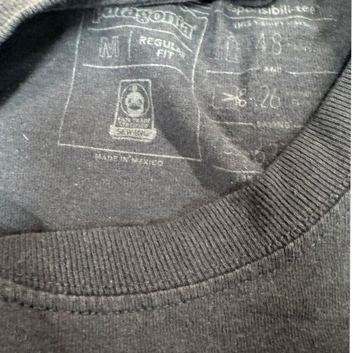 Patagonia VINTAGE Patagonia P-6 Back Logo Organic Cotton Long Sleeve Shirt M Green Size US M / EU 48-50 / 2 - 4 Thumbnail