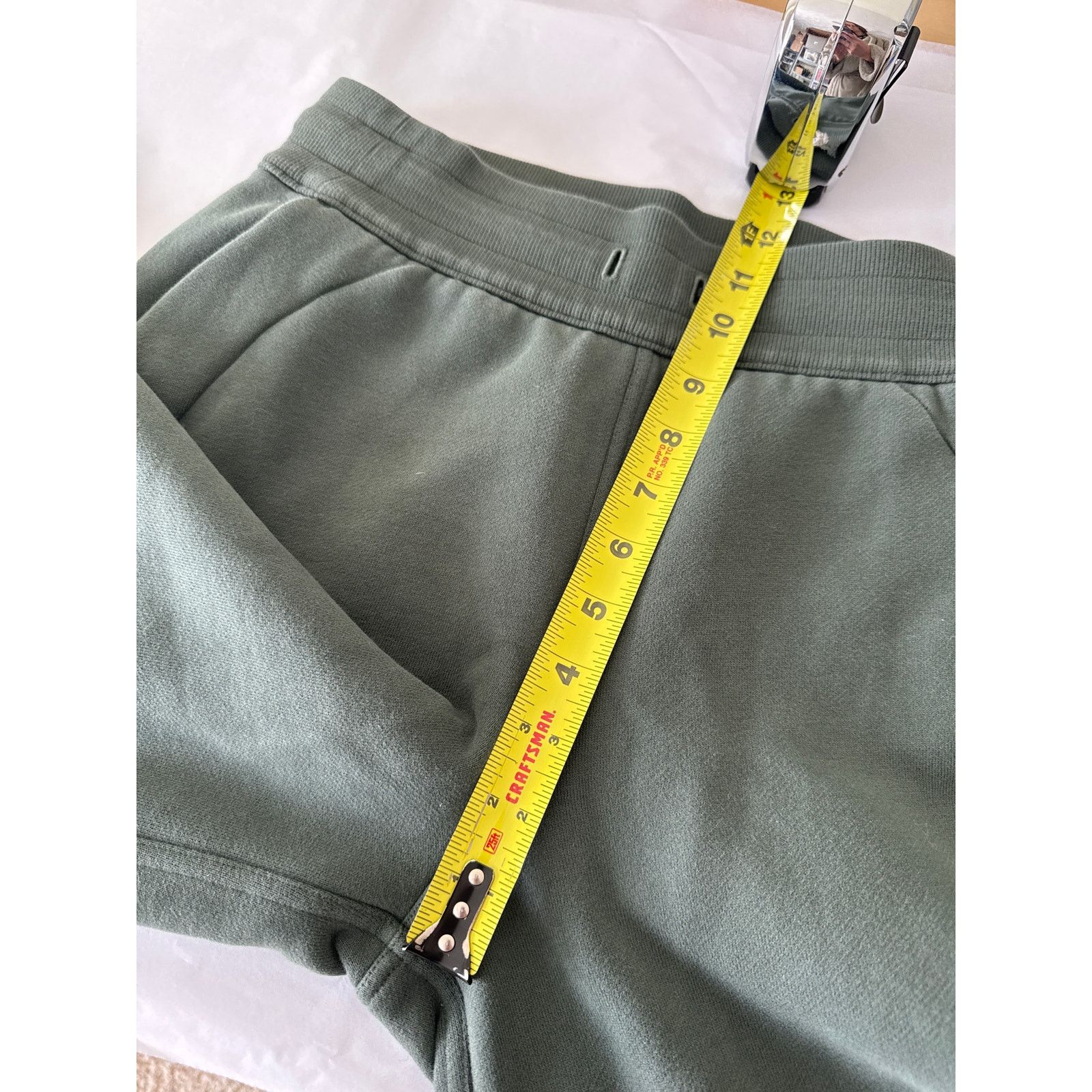 Lululemon LULULEMON High Rise Wide Leg Cropped Ankle Sweatpants Size 6 Size 28" / US 6 / IT 42 - 7 Thumbnail