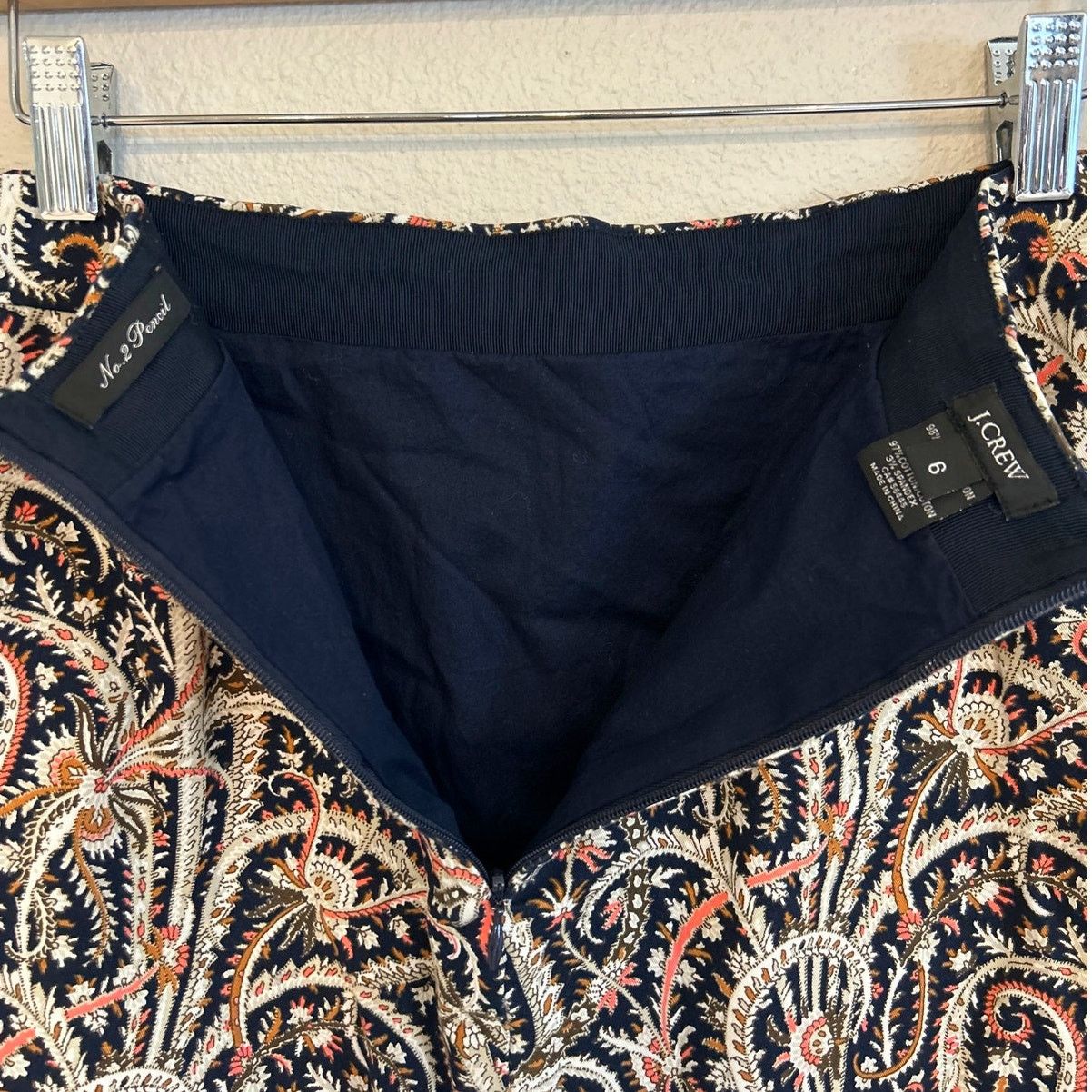 J.Crew J. CREW No 2 Pencil Skirt in Feather Paisley Navy Blue 6 Size 28" / US 6 / IT 42 - 7 Thumbnail