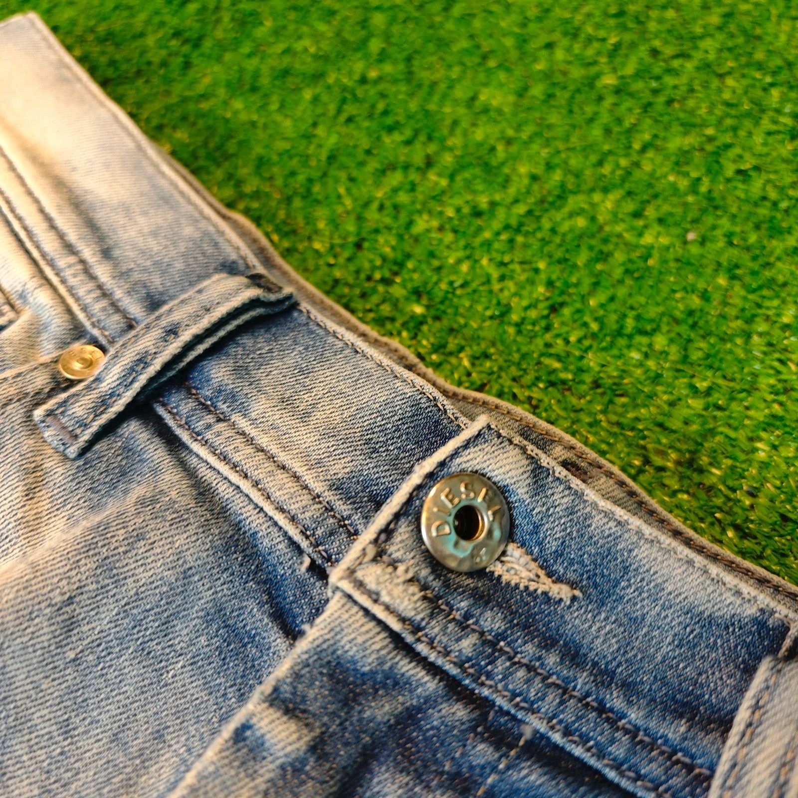 Diesel Diesel Francy Jeans Womens 30x32 relaxed skinny low waist Size 30" / US 8 / IT 44 - 7 Thumbnail