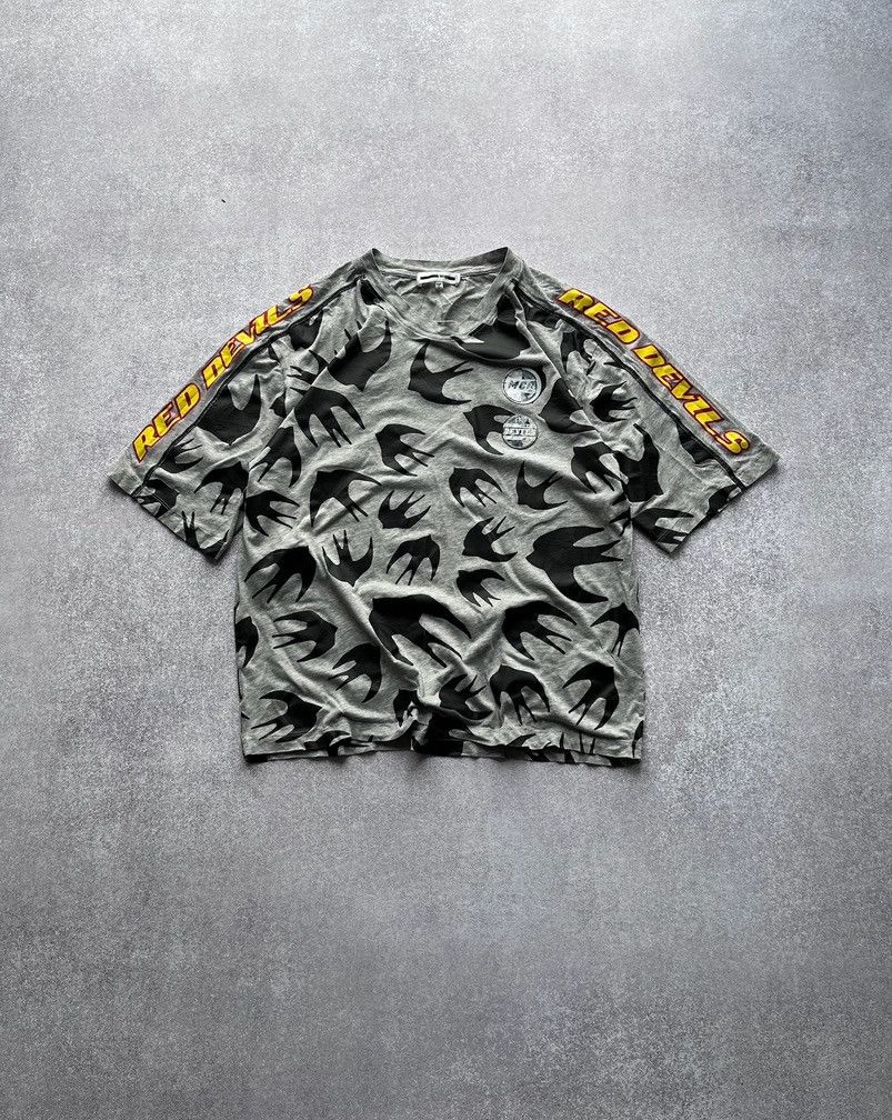 Alexander McQueen × MCQ × Vintage Vintage MCQ Alexander McQueen Red Devil T-shirt L Size US L / EU 52-54 / 3 - 2 Thumbnail