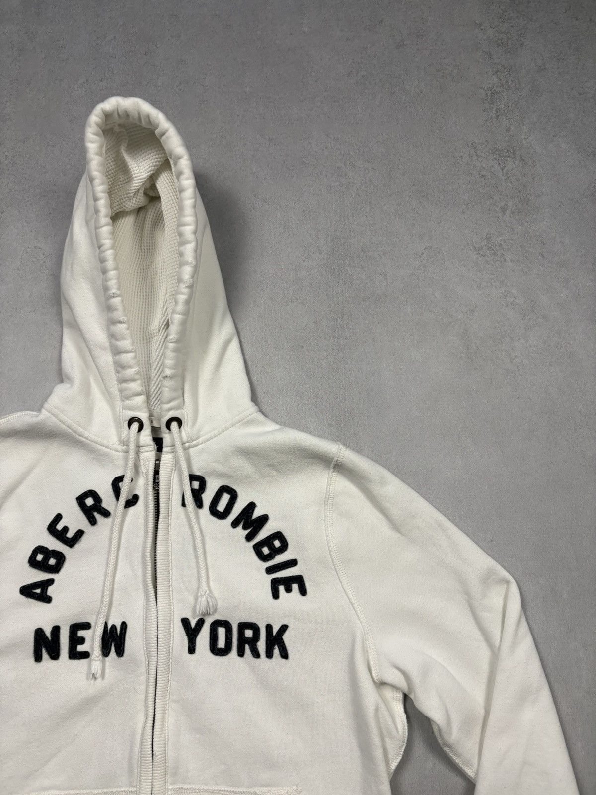 Abercrombie & Fitch Abercrombie & Fitch Rare Distressed Zip Hoodie Logo Y2K 00s Size US L / EU 52-54 / 3 - 2 Thumbnail