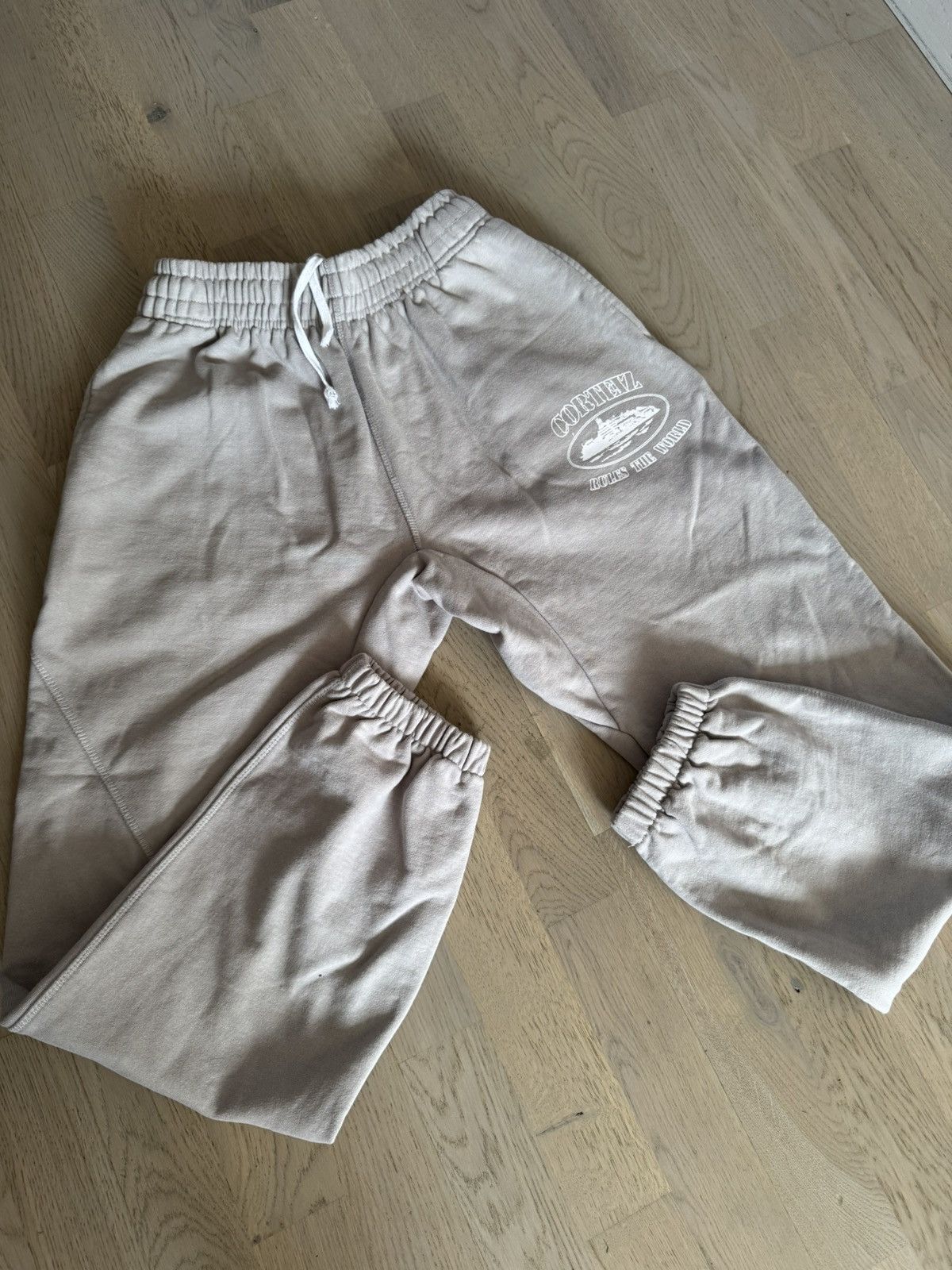 Corteiz CORTEIZ joogers see REAL TAPE MEASUREMENTS IN PHOTOS Sz M Size US 30 / EU 46 - 1 Thumbnail