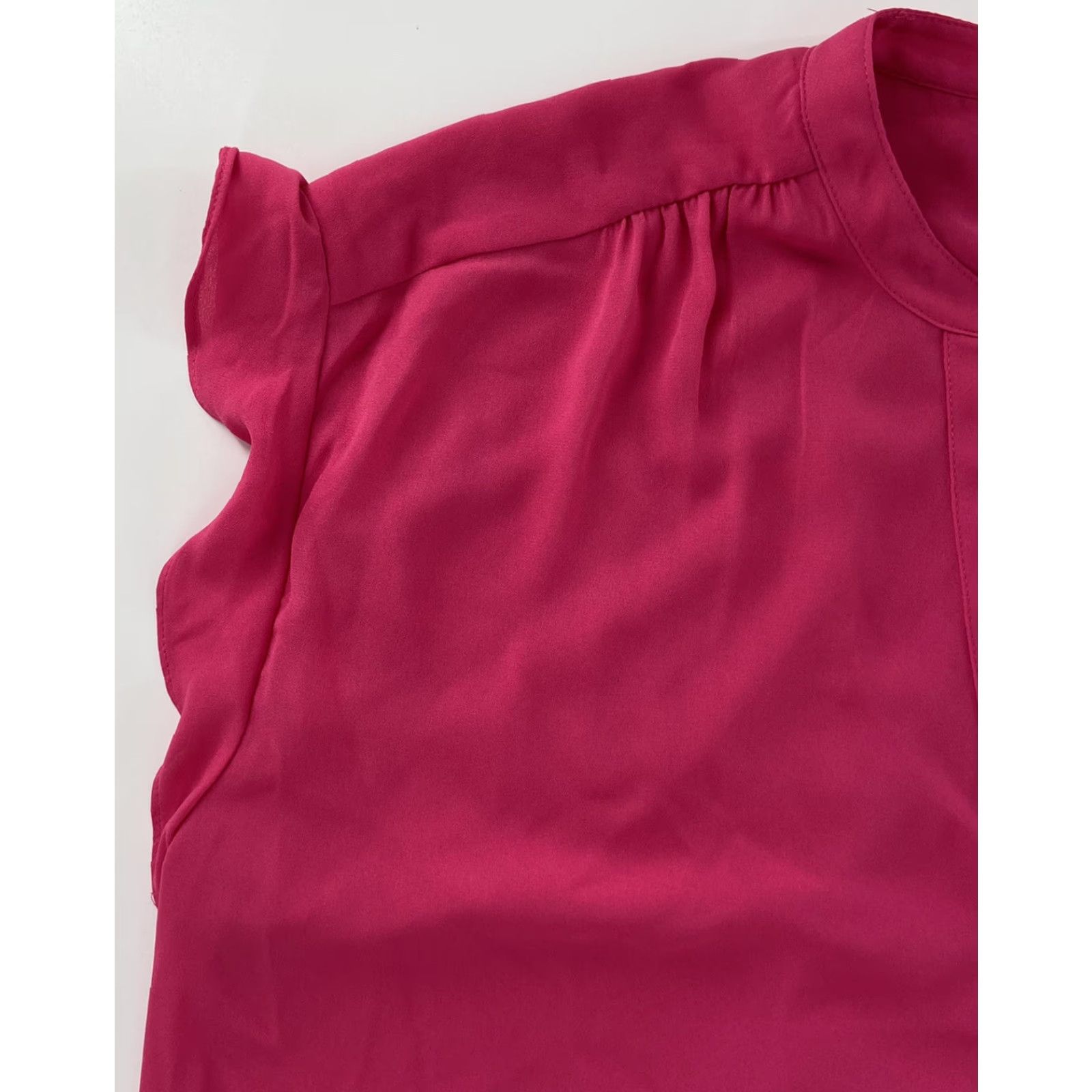 J.Crew J.CREW NEW Women's Pink Ruffle-Sleeve Camp Button Up Blouse Shirt Small V-Neck Sleeve Ruffle Pink Button Up Blouse Size S / US 4 / IT 40 - 4 Thumbnail