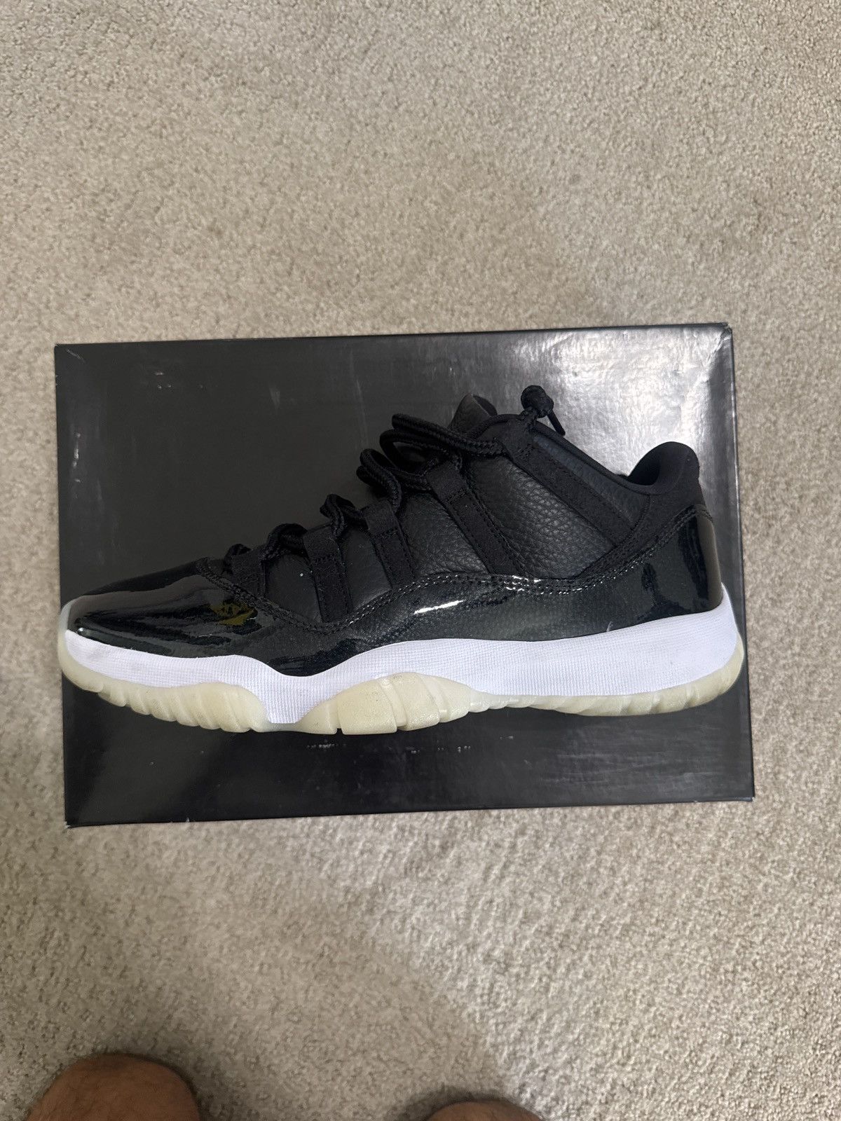Jordan Brand Jordan 11 Retro Low 72-10 Size US 10 / EU 43 - 2 Thumbnail
