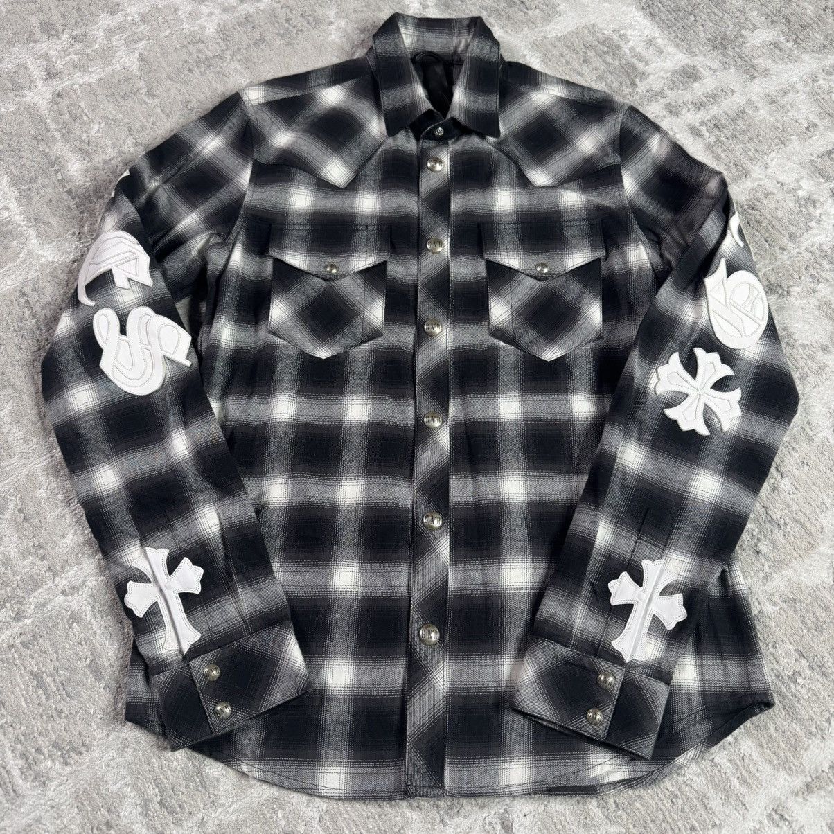 Chrome Hearts Guns n roses leather button up Size US L / EU 52-54 / 3 - 14 Thumbnail