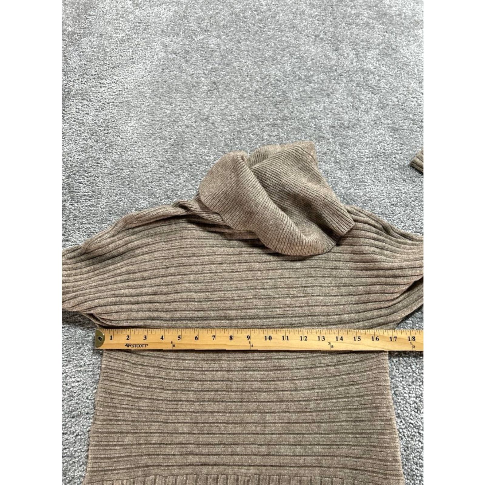 Anthropologie VINTAGE Anthropologie By Month Sweater Womens XXS Brown Ribbed Turtle Neck High Low Hem Size XXS / US 00 / IT 34 - 6 Thumbnail