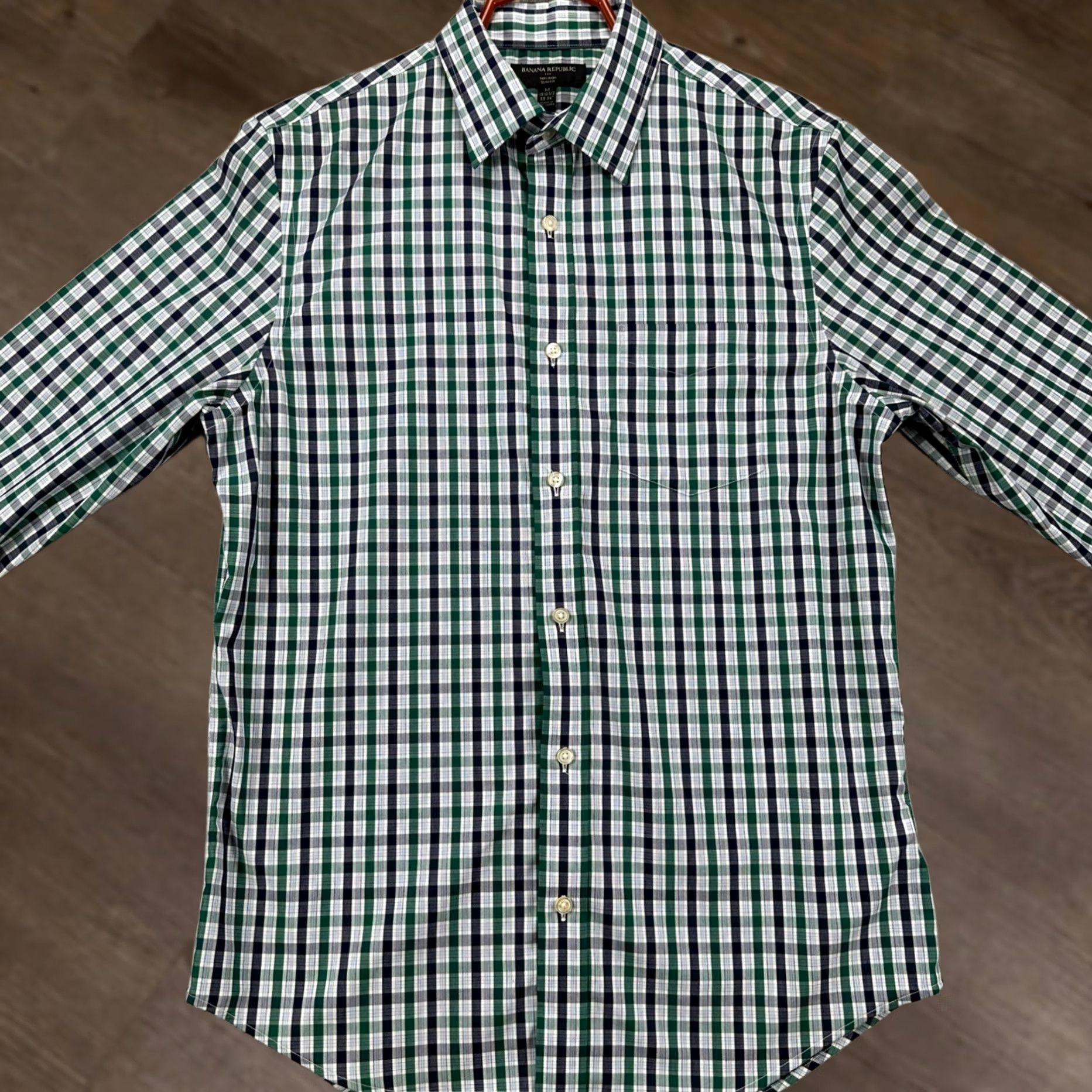 Banana Republic Banana Republic Shirt Dress Mens Medium 15-15.5 33-34 Blue Green Plaid Slim Fit Shirt Dress Mens Blue Plaid Slim Fit Mens Clothing Size 40R - 1 Thumbnail