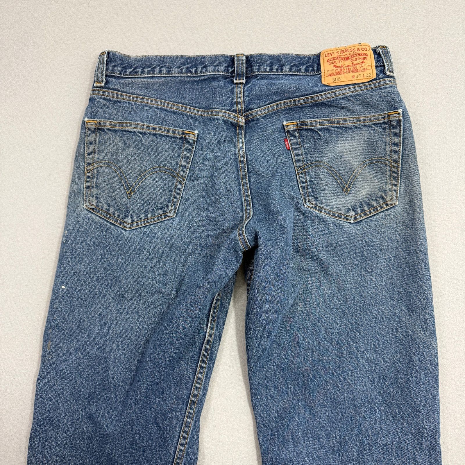 Levi's Vintage Levis 505 Jeans Men's 36x32 Blue Faded Distressed Size US 36 / EU 52 - 10 Thumbnail