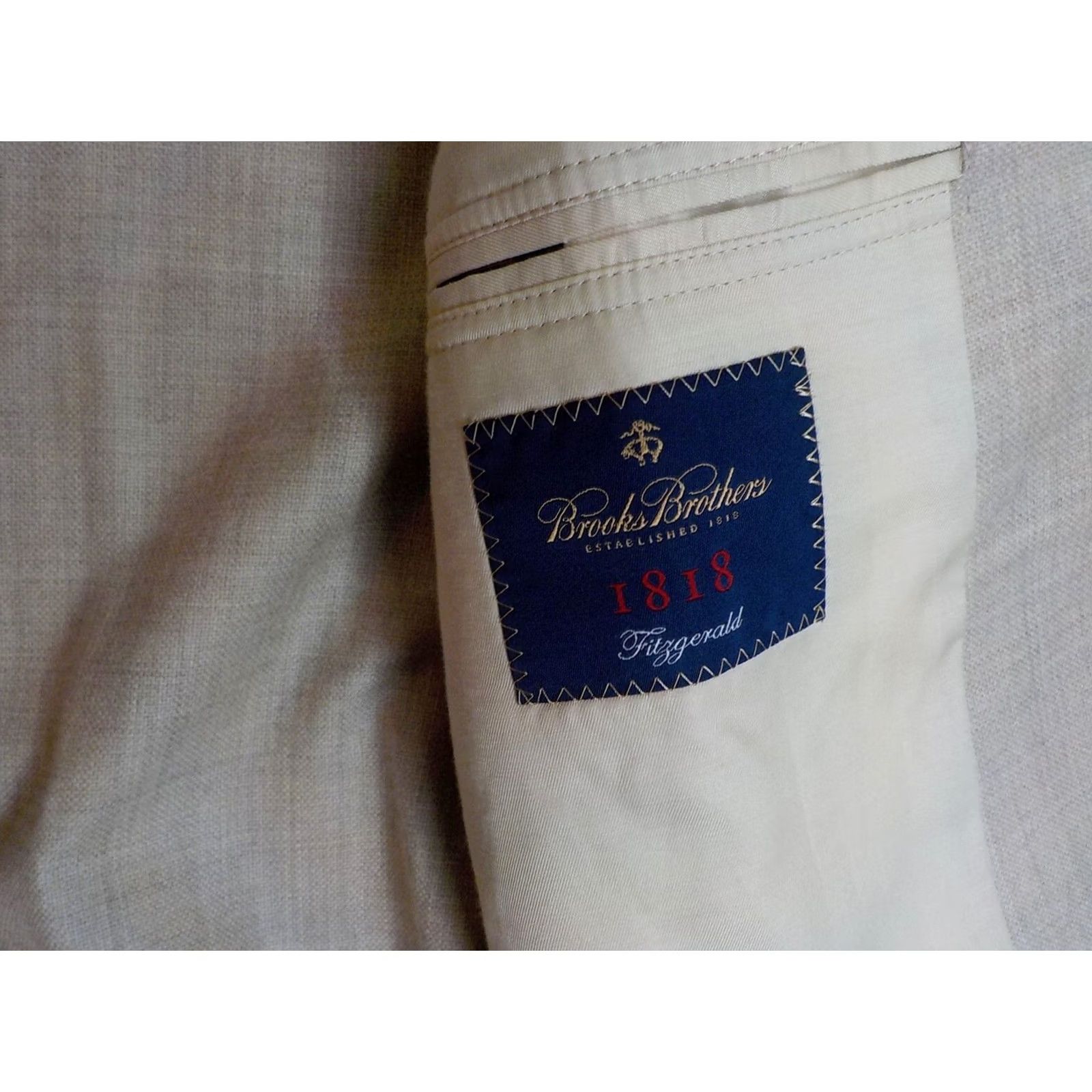 Brooks Brothers BROOKS BROTHERS 1818 Fitzgerald Blazer Wool Oatmeal 2 Button SZ 46R Mens Jacket Coat Blazer 2 Button Notch Wool 100% Tats Size 46R - 7 Thumbnail