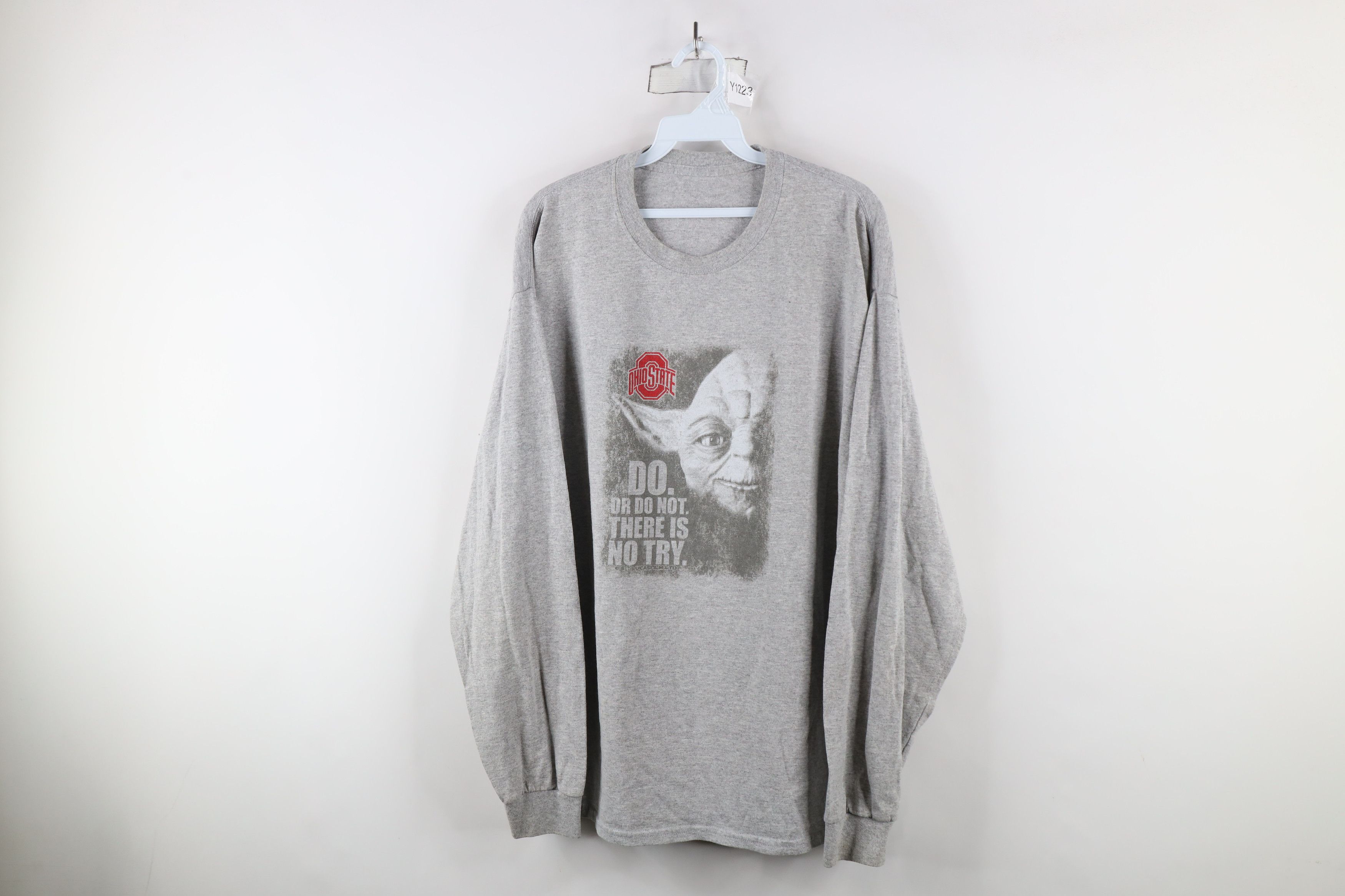 Vintage Vintage Star Wars Yoda University Long Sleeve T-Shirt Gray Size US XL / EU 56 / 4 - 1 Thumbnail