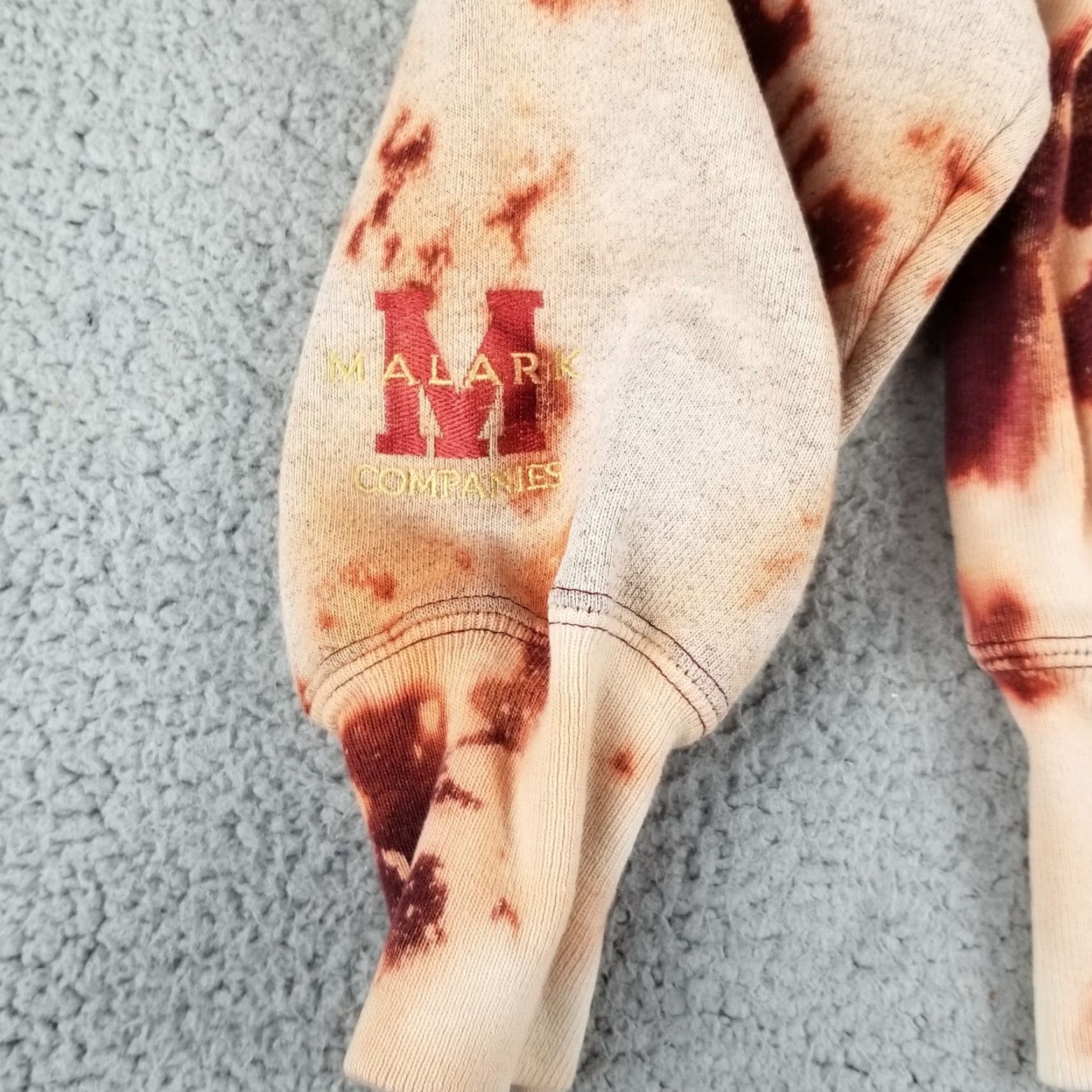 Champion VINTAGE Champion Sweatshirt Unisex Adults Small Burgundy Reversible Tie-Dye 90s Crewneck Mens Womens Size US S / EU 44-46 / 1 - 3 Thumbnail