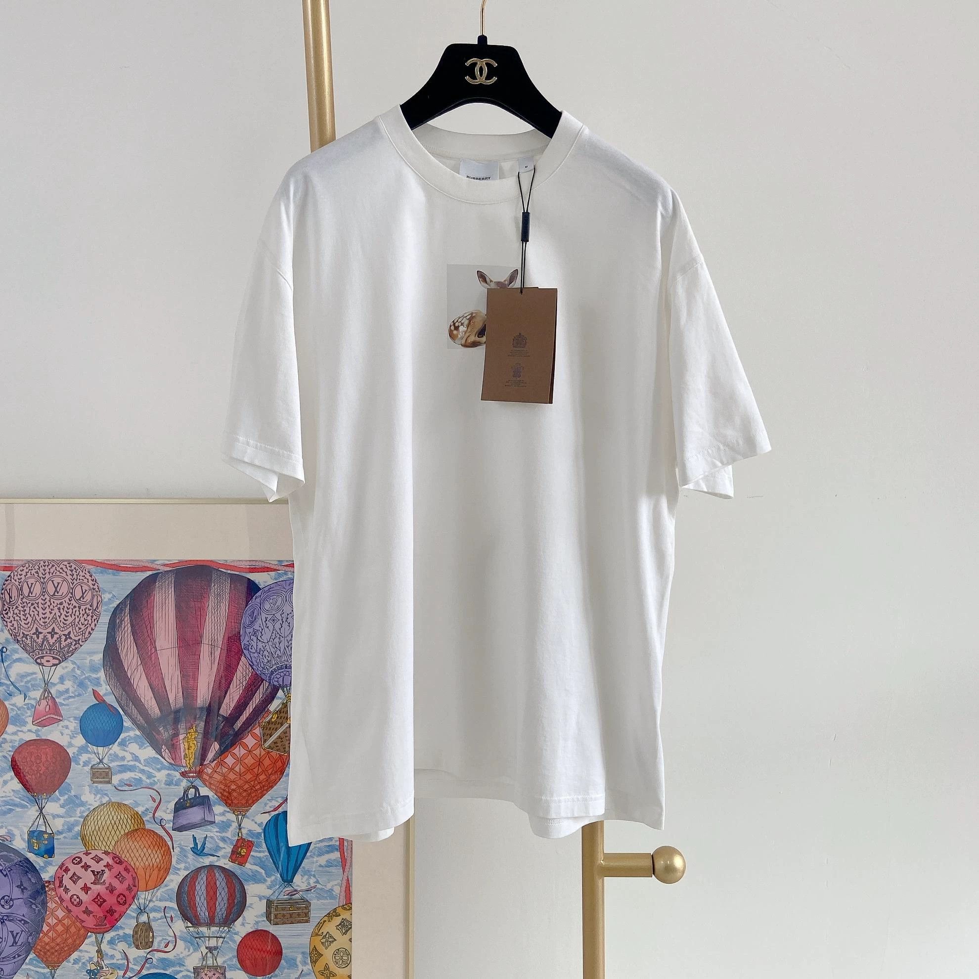 Burberry Burberry Deer Print T-Shirt M with tags Size US M / EU 48-50 / 2 - 1 Thumbnail