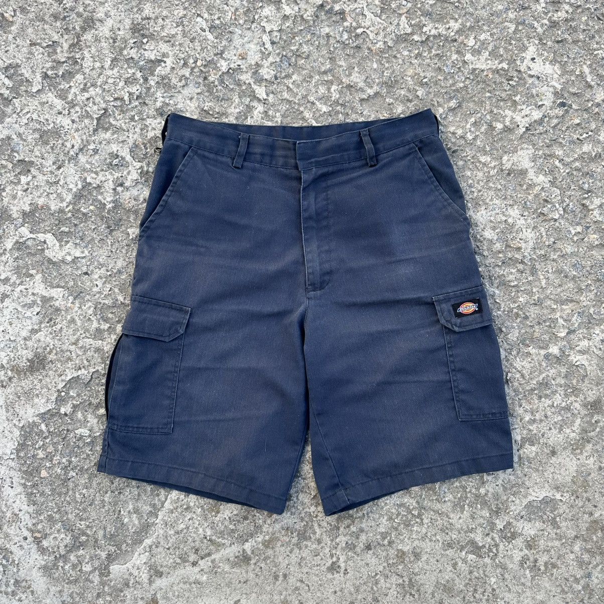 Dickies Vintage Japanese Style Workwear Shorts Multi-pocket 32 00s Size US 32 / EU 48 - 1 Thumbnail