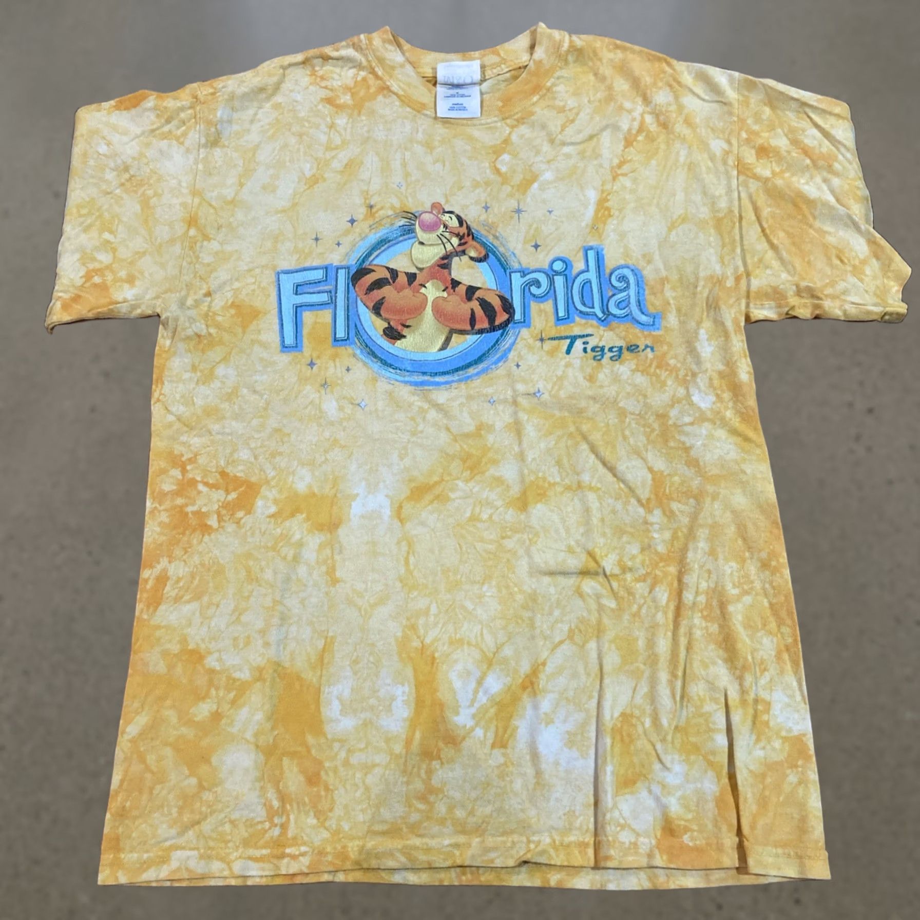 Disney VINTAGE M & O Tigger Disney Tie Dye T-Shirt Shirt Men Yellow Short Sleeve Crew Neck 100% Cotton Graphic Tee USA 90s Theme Size US M / EU 48-50 / 2 - 1 Thumbnail