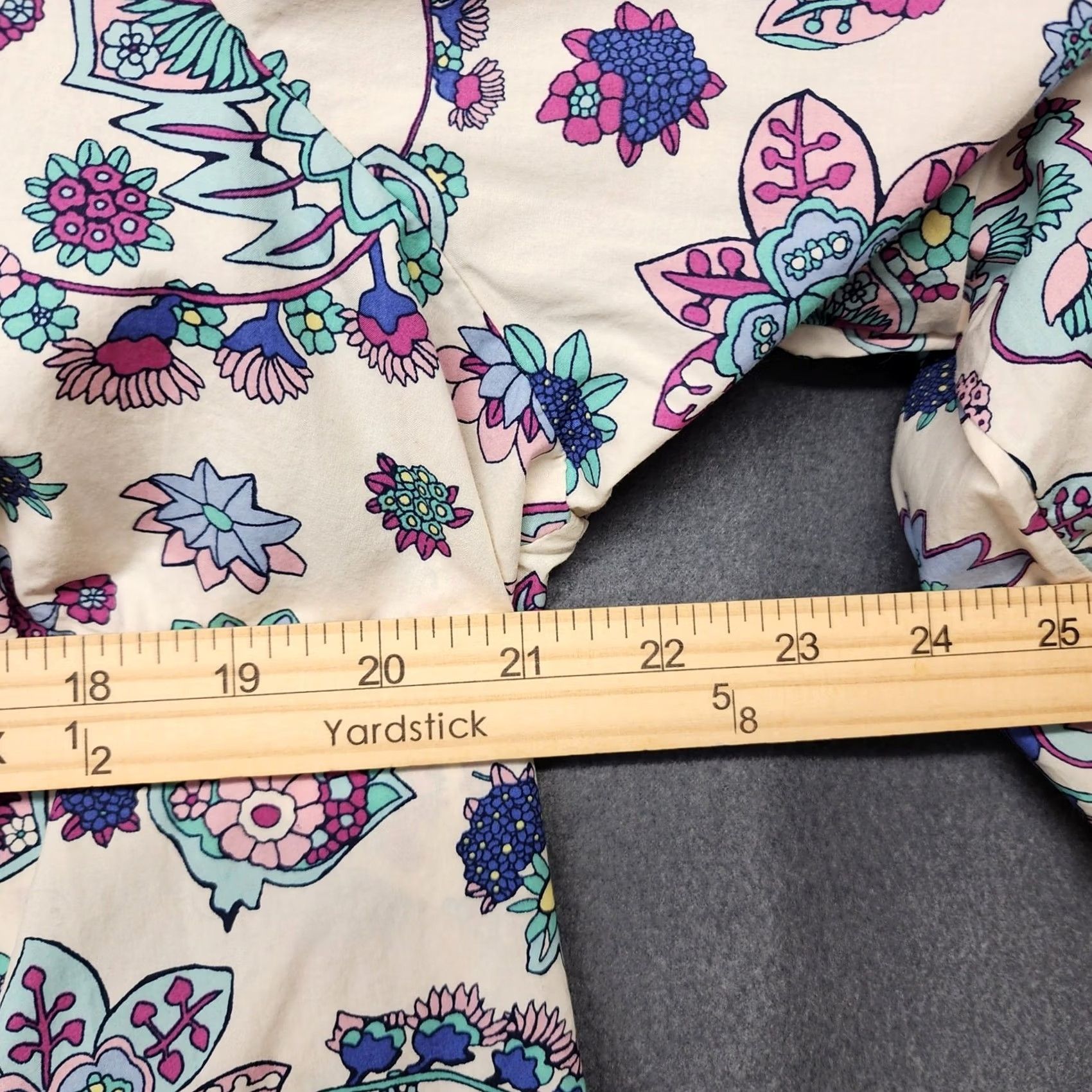 Talbots Talbots Top Womens 1X Blue Floral Long Sleeve Button-Up Cotton Shirt Womens Plus 1X Blue Floral Long Sleeve Button-Up Cotton Talbots Shirt Boys? Size XL / US 12-14 / IT 48-50 - 4 Thumbnail