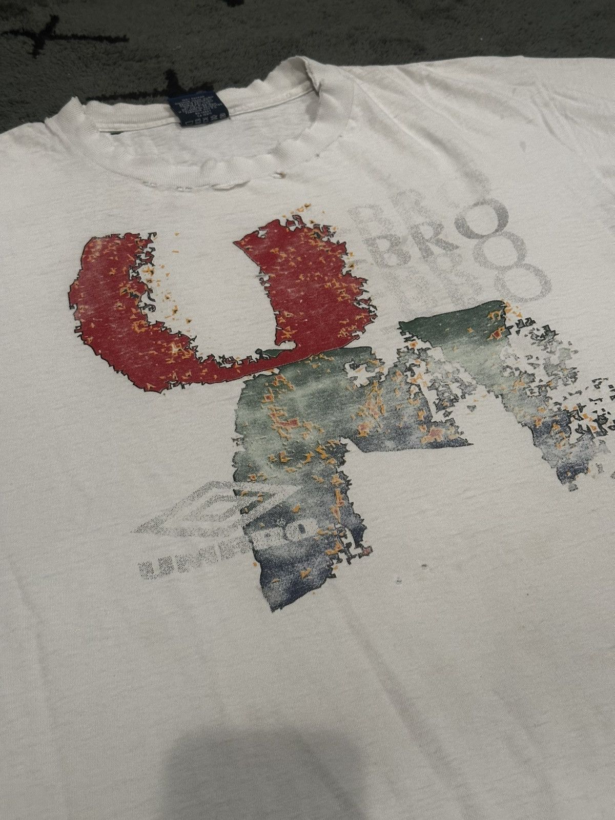 Umbro × Vintage Vintage 90’s Distressed Umbro Logo T-Shirt Size US L / EU 52-54 / 3 - 5 Thumbnail