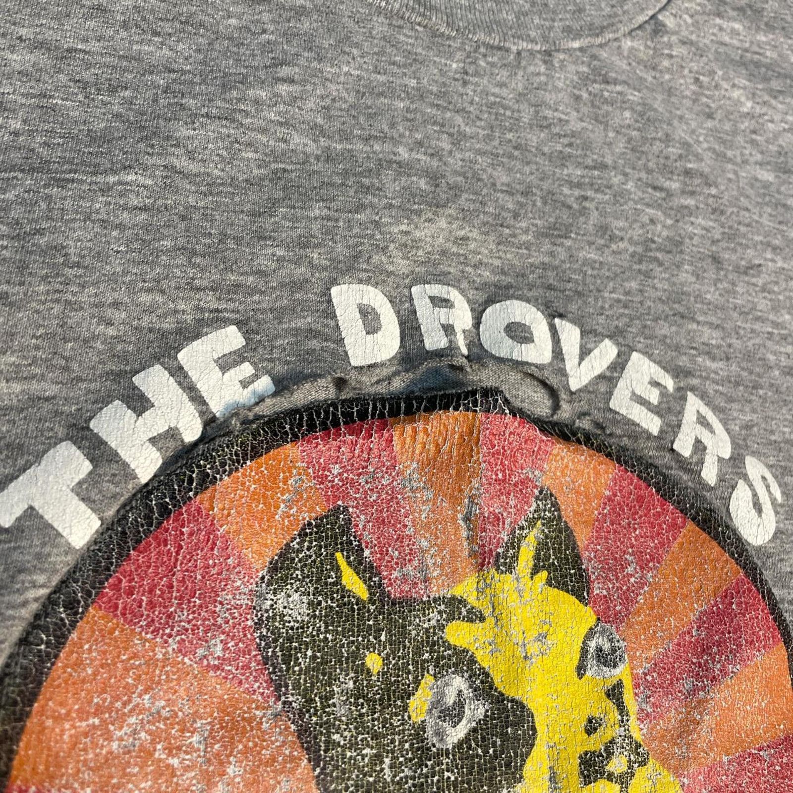 Band Tees × Vintage Vintage 90s Thrashed The Drovers Rock Band Dog Animal Tee Size US XL / EU 56 / 4 - 4 Thumbnail
