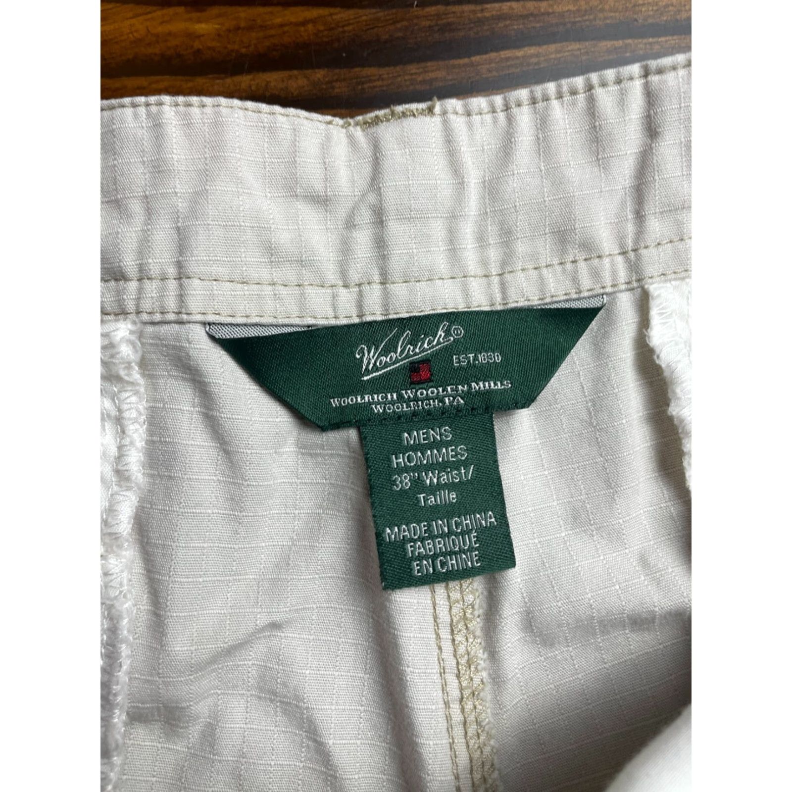 Vintage Woolrich Shorts Men 38 Cargo Pockets Tan Brown Cargo Short Regular Pockets Men Vintage No N/A Size US 38 / EU 54 - 4 Thumbnail
