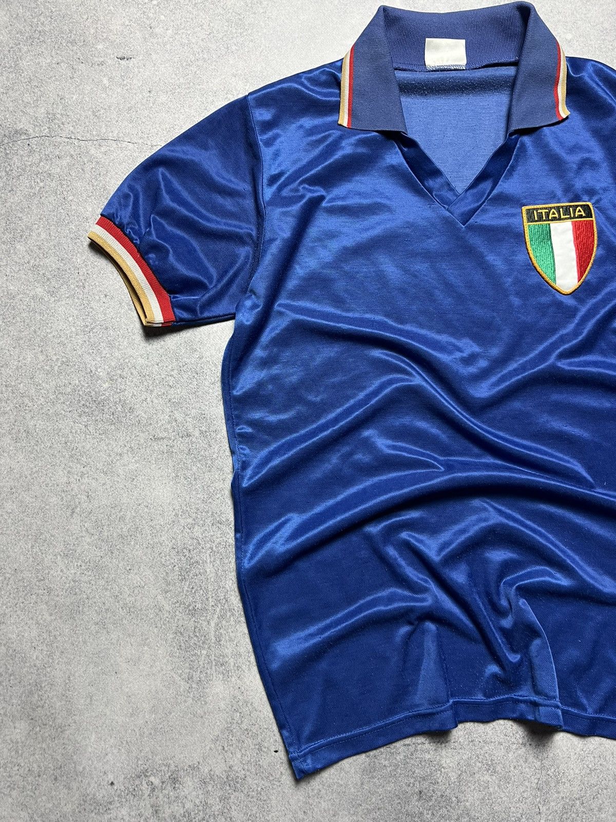 Vintage Vintage Retro Replica Italy 80s Soccer Blockcore Style Tee Size US L / EU 52-54 / 3 - 2 Thumbnail