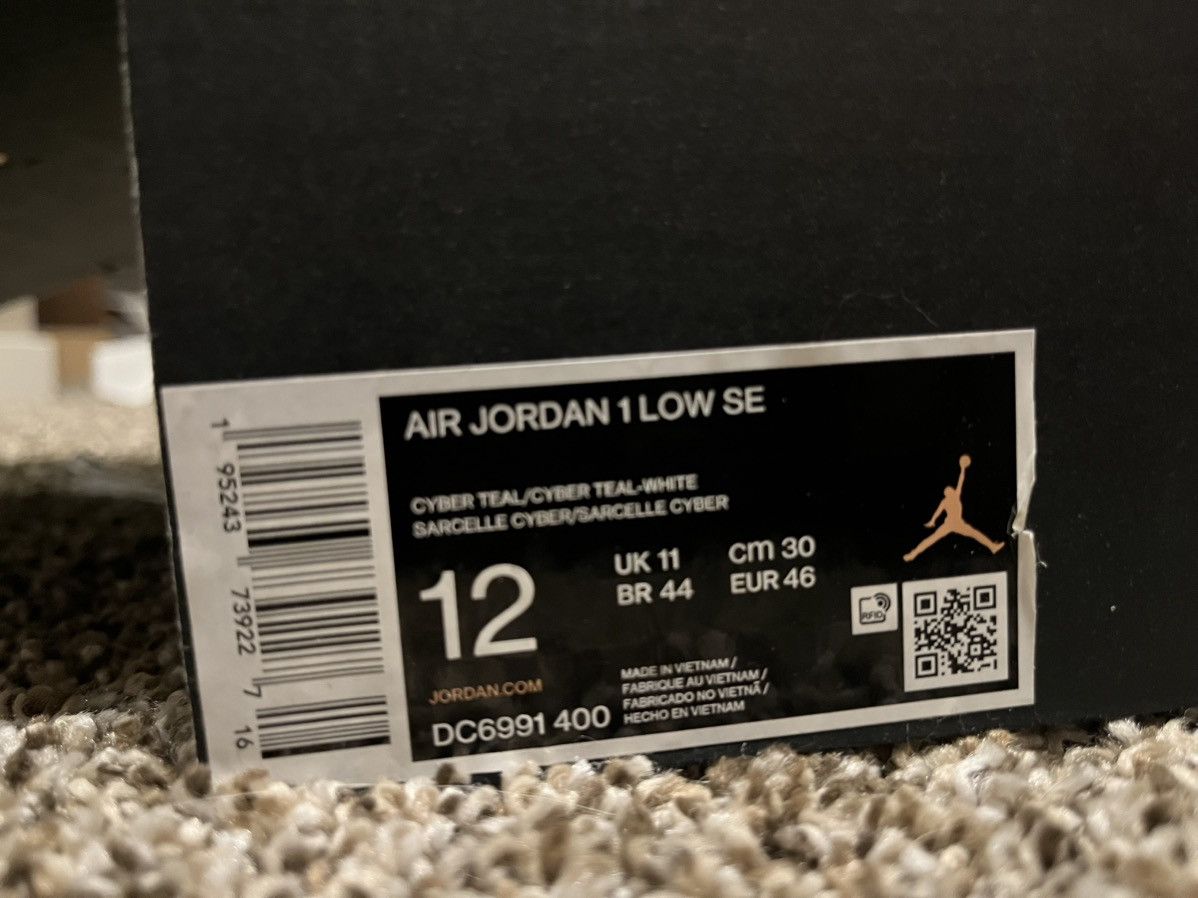 Jordan Brand Jordan 1 Low SE Barcelona Cyber Teal Size US 12 / EU 45 - 5 Thumbnail