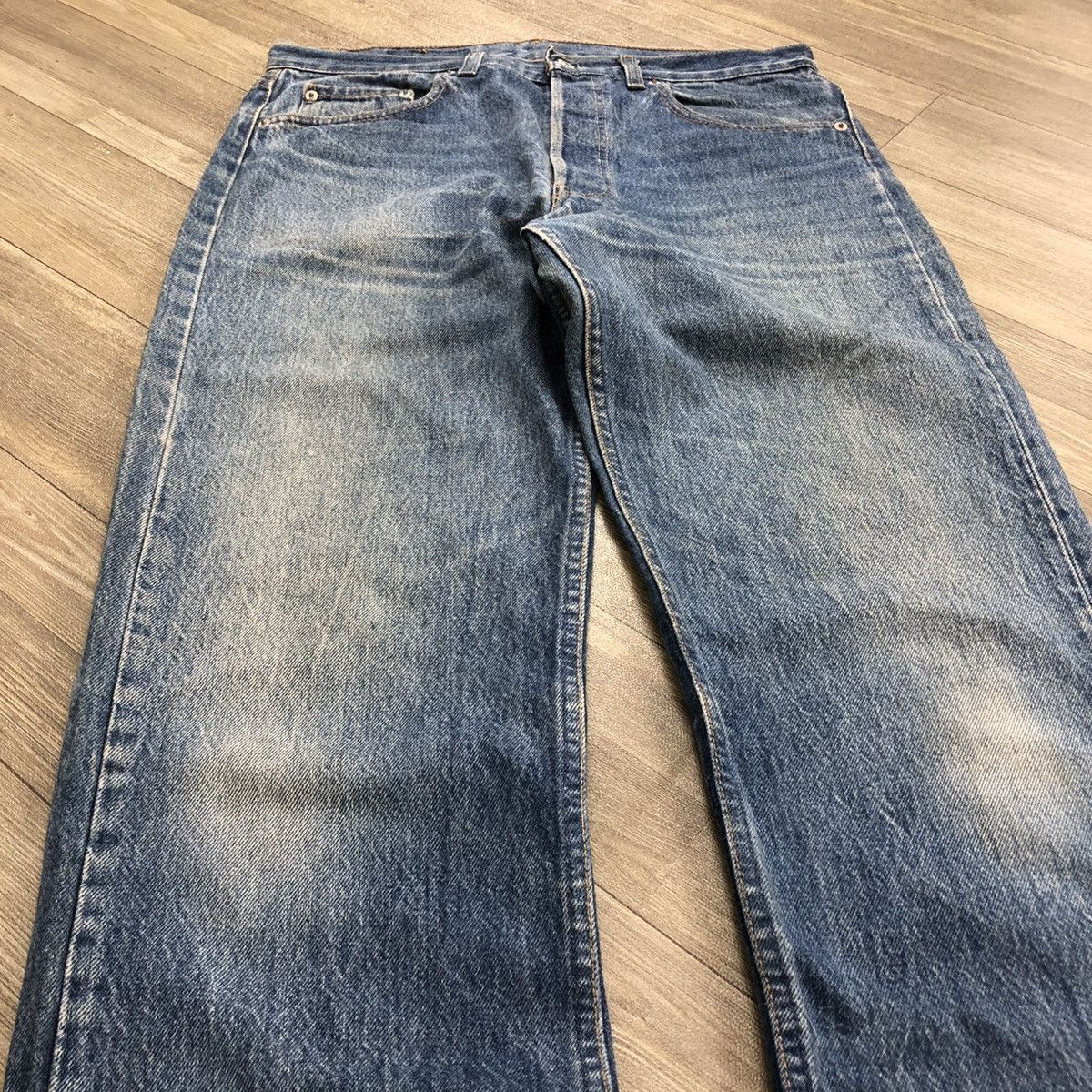 Levi's × Levi's Vintage Clothing 🇺🇸90’s Vintage Levis 501 #520 29x32 Straight Leg Faded Jeans Size US 33 - 3 Thumbnail