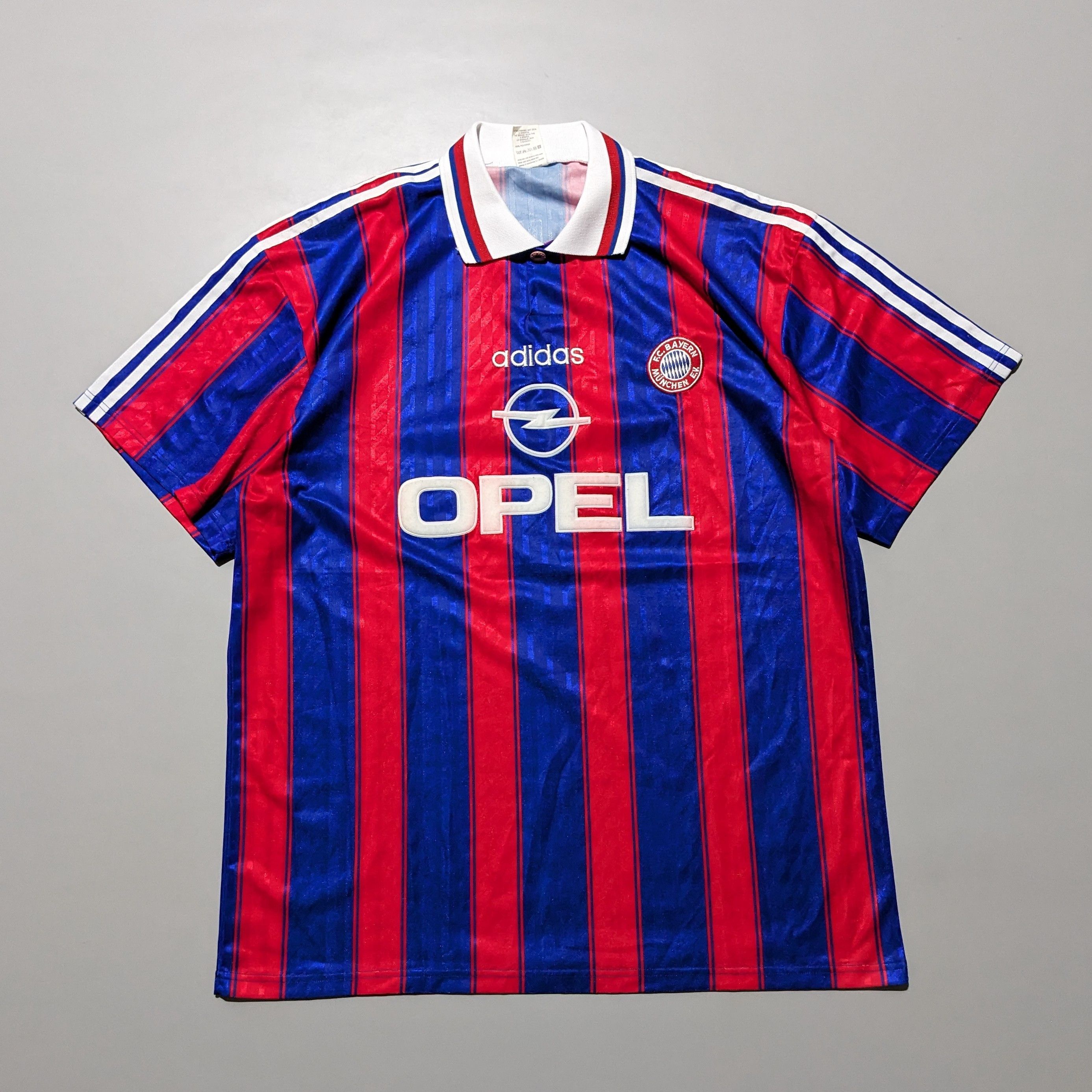 image of Adidas x Soccer Jersey Bayern Munich Jersey " Julch " Season 1995/97, Men's (Size XL)