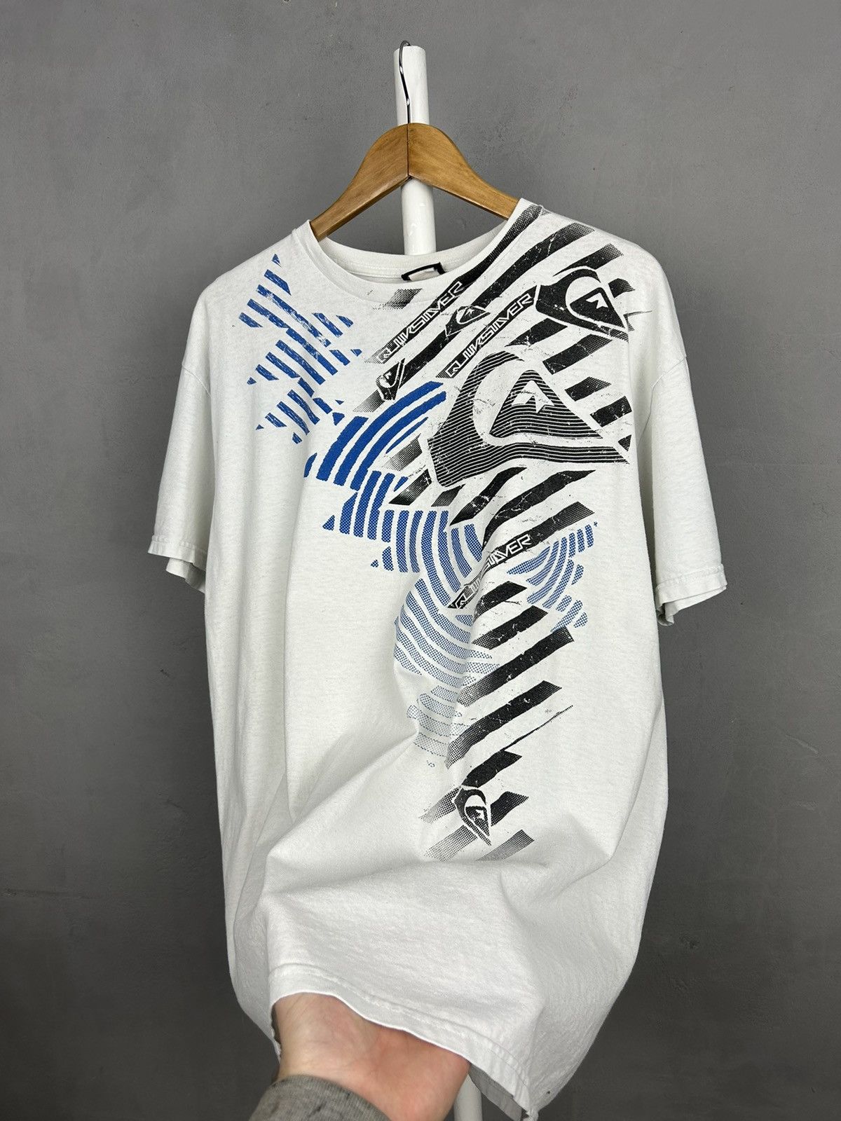 Quiksilver Vintage Quiksilver big logo hype t shirt Size US L / EU 52-54 / 3 - 3 Thumbnail