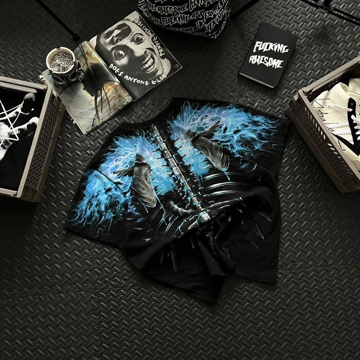 Liquid Blue Vintage y2k Skull All Over Print t shirt Size US XL / EU 56 / 4 - 4 Thumbnail