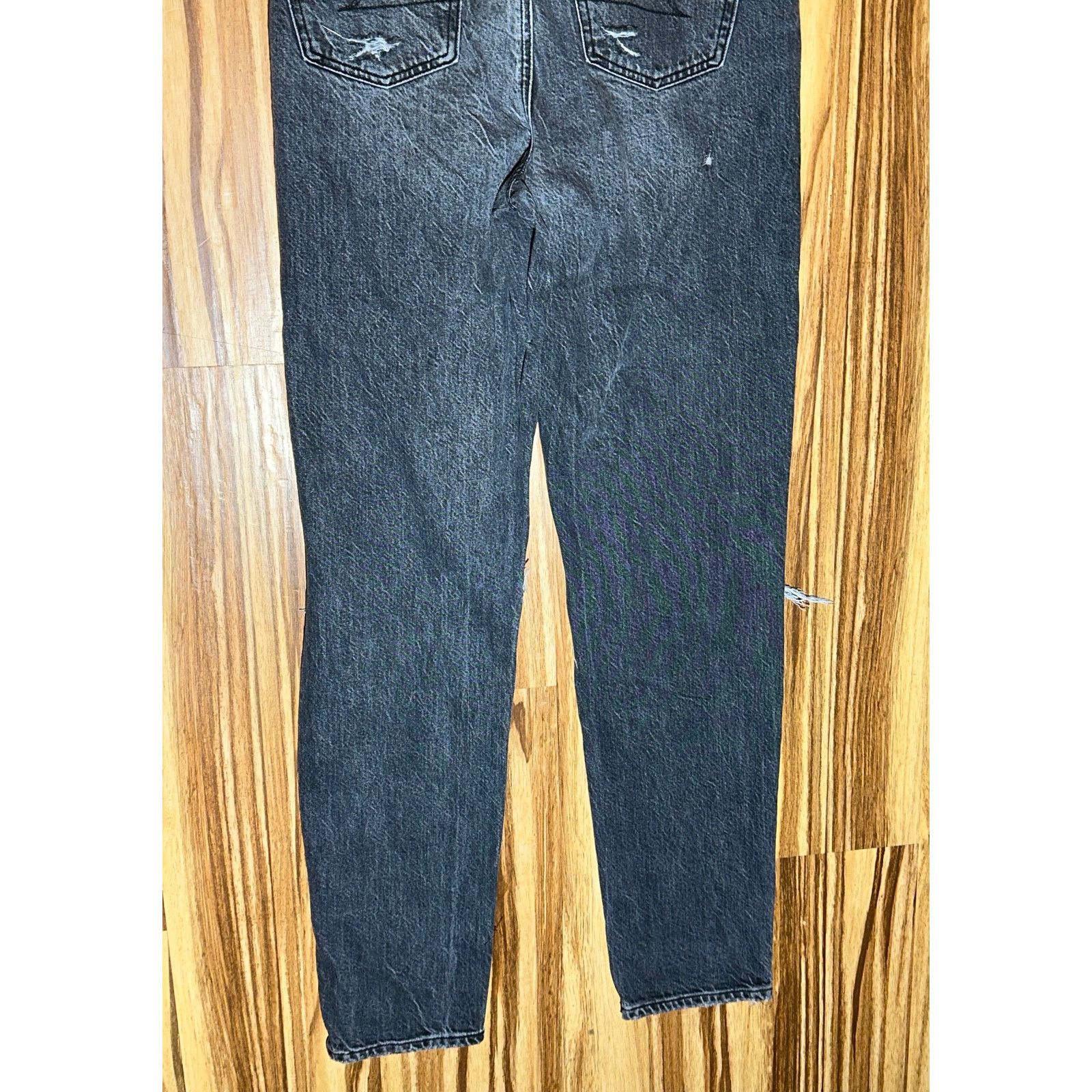 American Eagle Outfitters American Eagle Black Ripped Skinny Jeans Size 4 Size 27" / US 4 / IT 40 - 6 Thumbnail