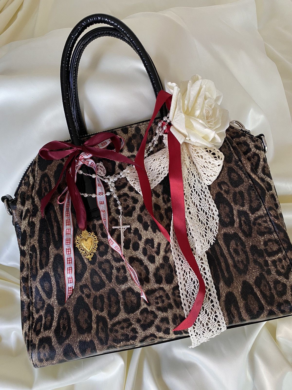 Vintage Vintage leopard coquette shoulder bag Size ONE SIZE - 1 Thumbnail
