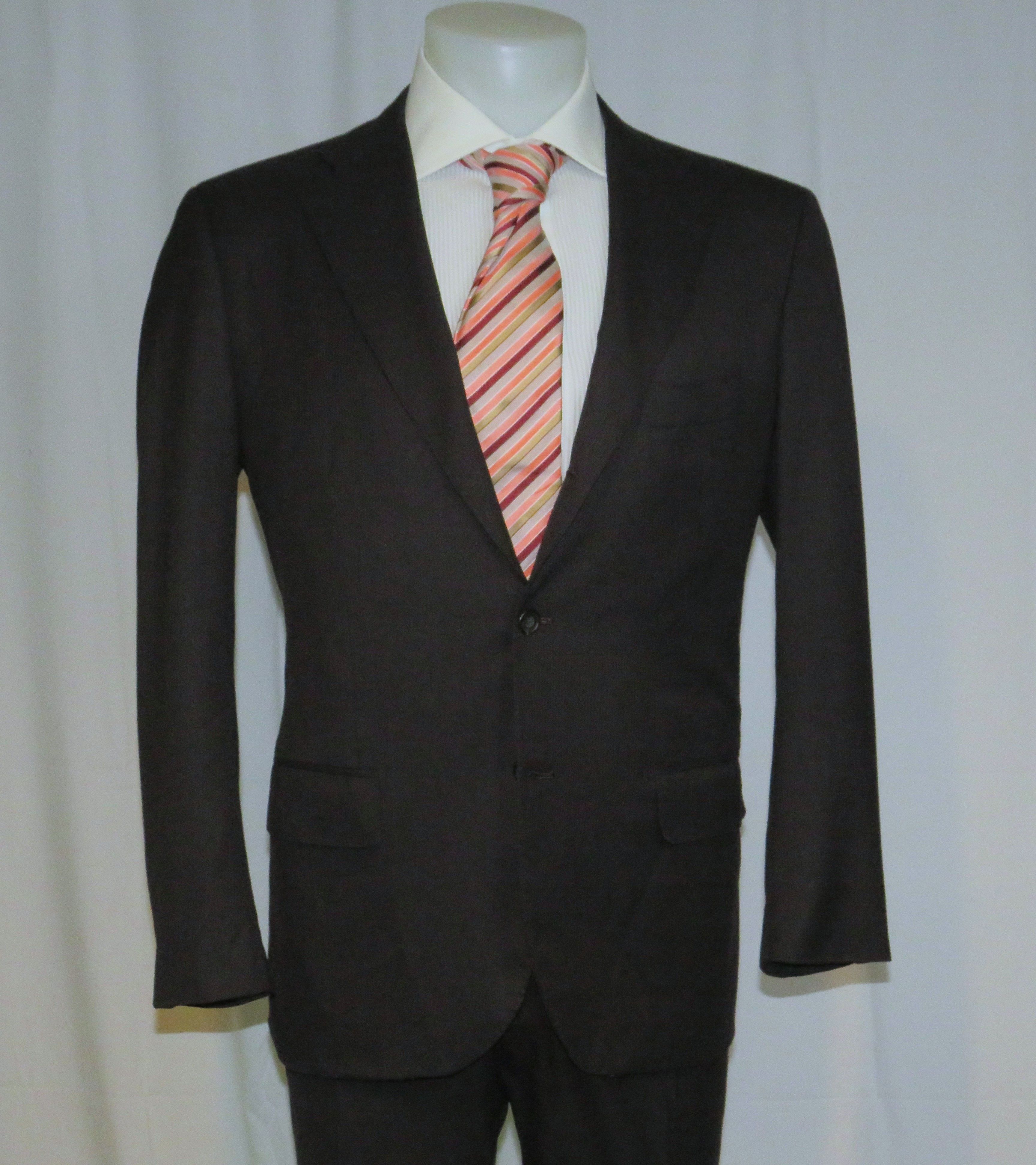 Kiton 8% Vicuna Argentina Dark Gray Stripe Three Roll Two Suit 42R Size 42R - 9 Thumbnail