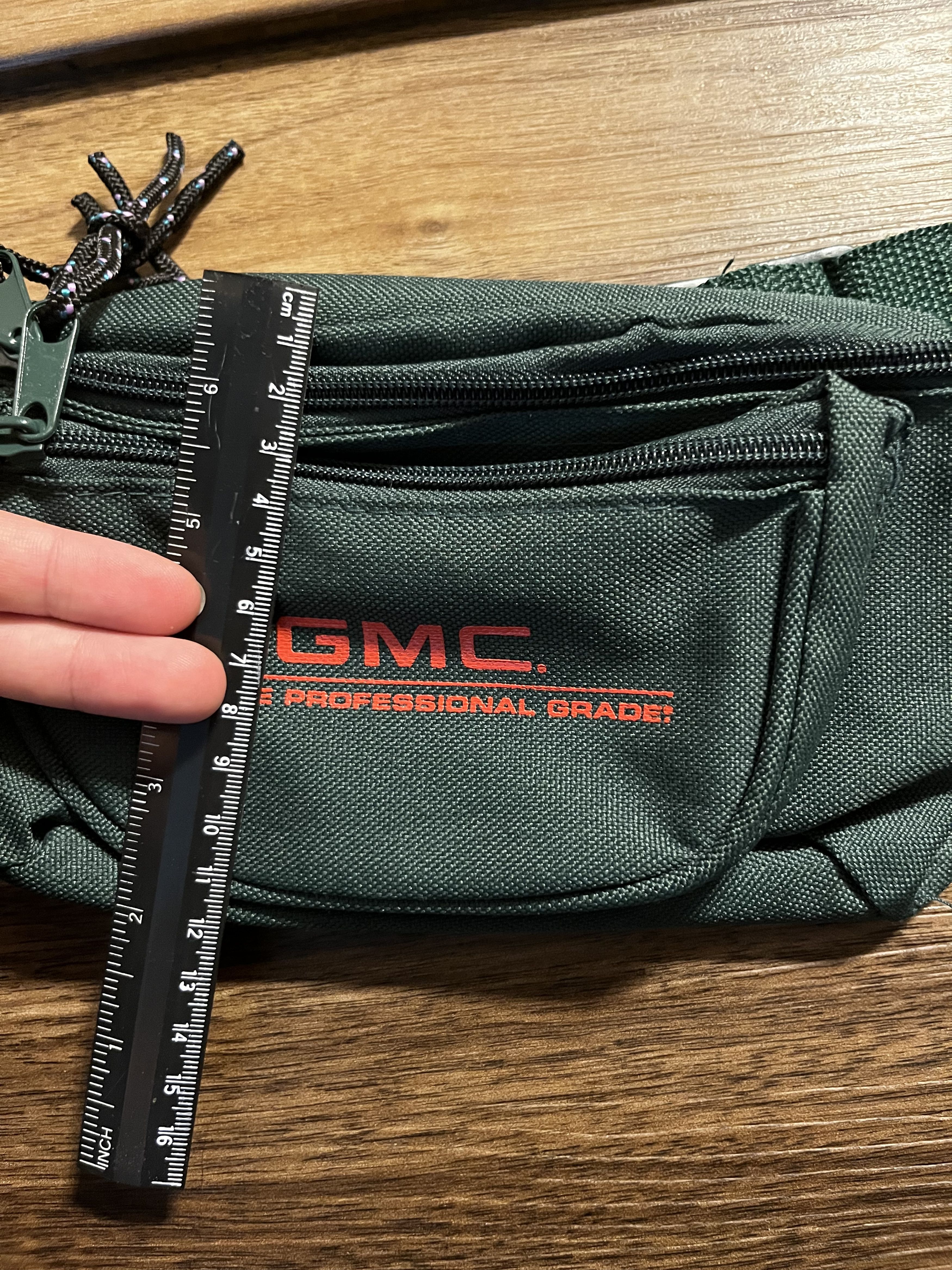 Chevrolet × Vintage GMC Zippered Waist Pouch (Dark Green) Size ONE SIZE - 7 Thumbnail
