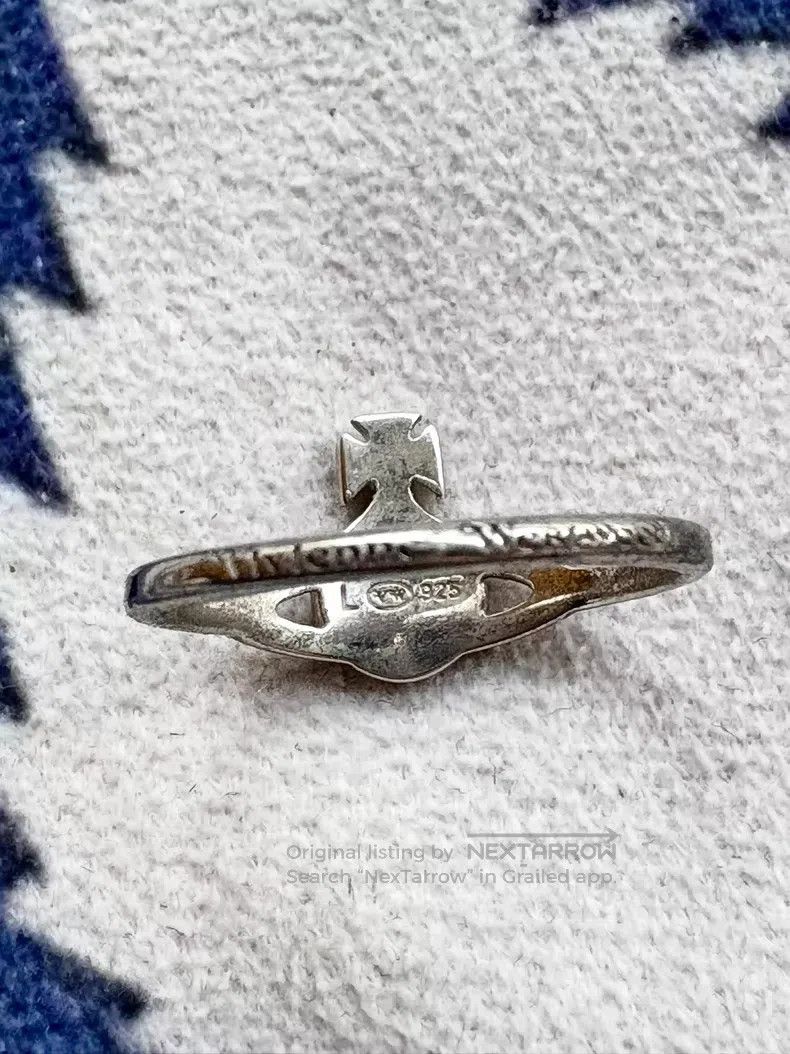 Vivienne Westwood Vivienne Westwood Black enamel Saturn ring Size ONE SIZE - 5 Thumbnail