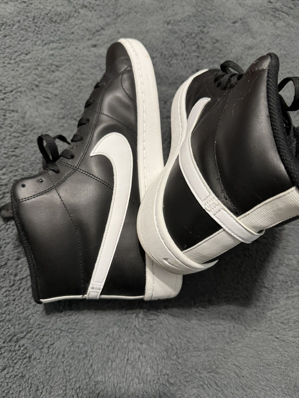 Nike Nike Court Royale 2 Mid Size US 11 / EU 44 - 2 Thumbnail