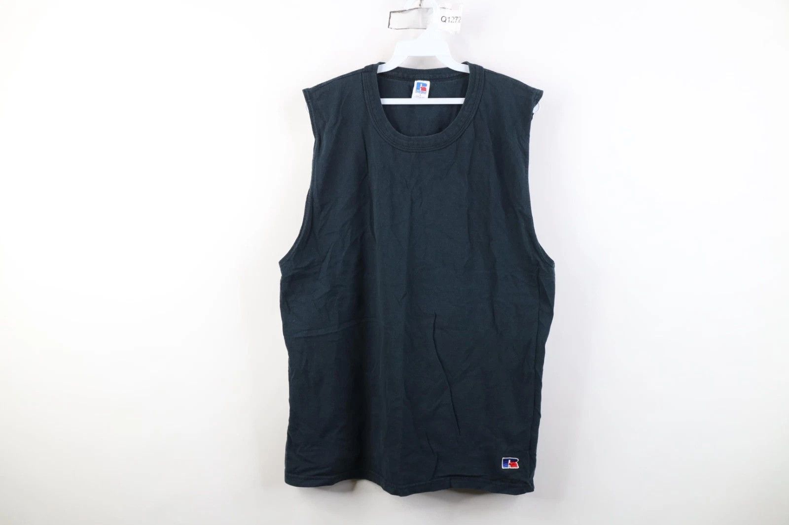 Russell Athletic Vintage 90s Russell Athletic Blank Muscle T-Shirt Black USA Size US L / EU 52-54 / 3 - 1 Thumbnail