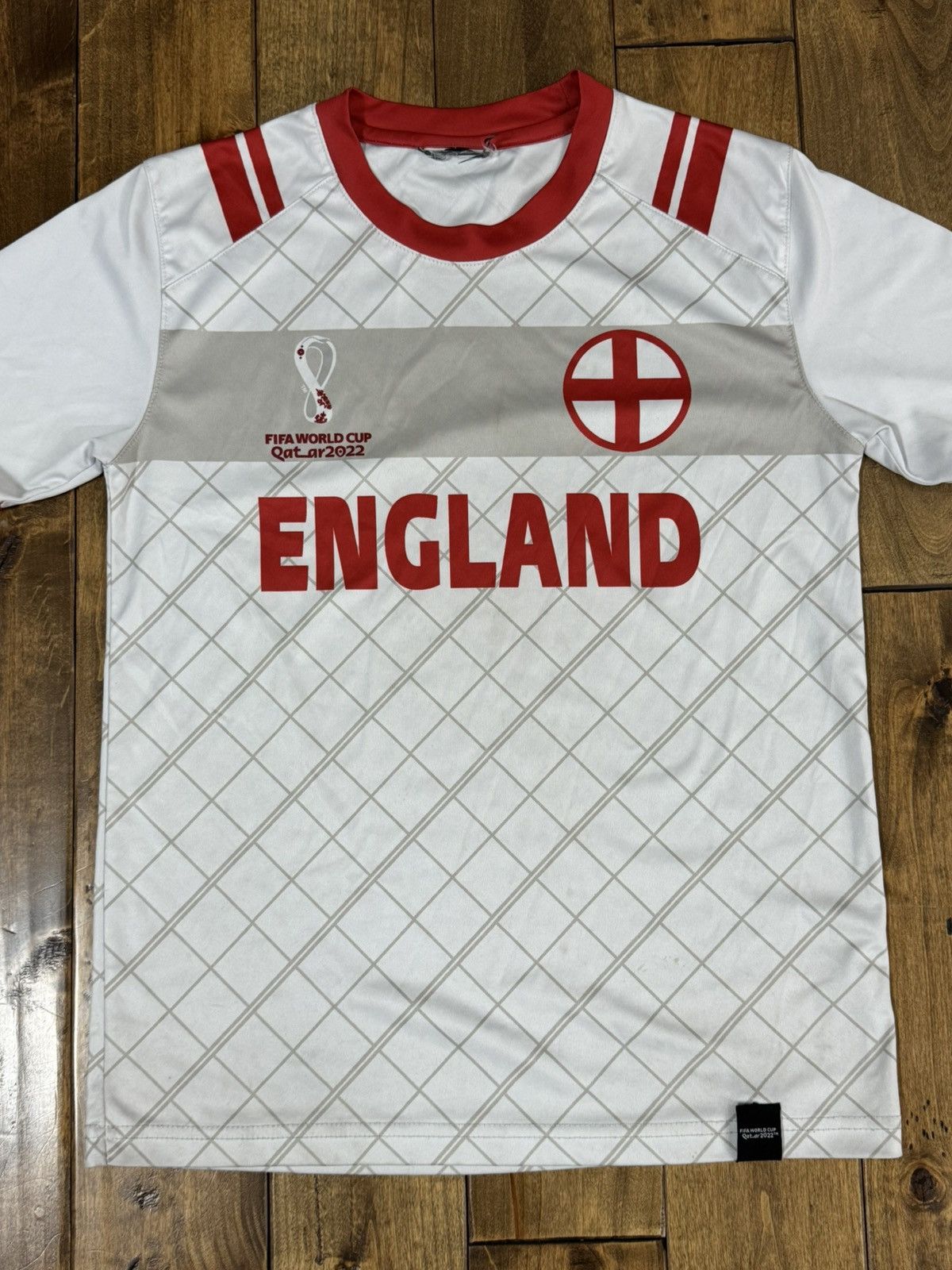 Other FIFA World Cup 2022 England Jersey 🏴󠁧󠁢󠁥󠁮󠁧󠁿 Size US XS / EU 42 / 0 - 3 Thumbnail