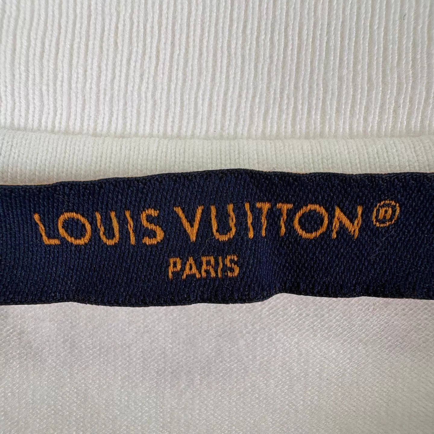 Louis Vuitton LV Peace Dove Logo Short Sleeve Tee S/M New Size US M / EU 48-50 / 2 - 5 Thumbnail