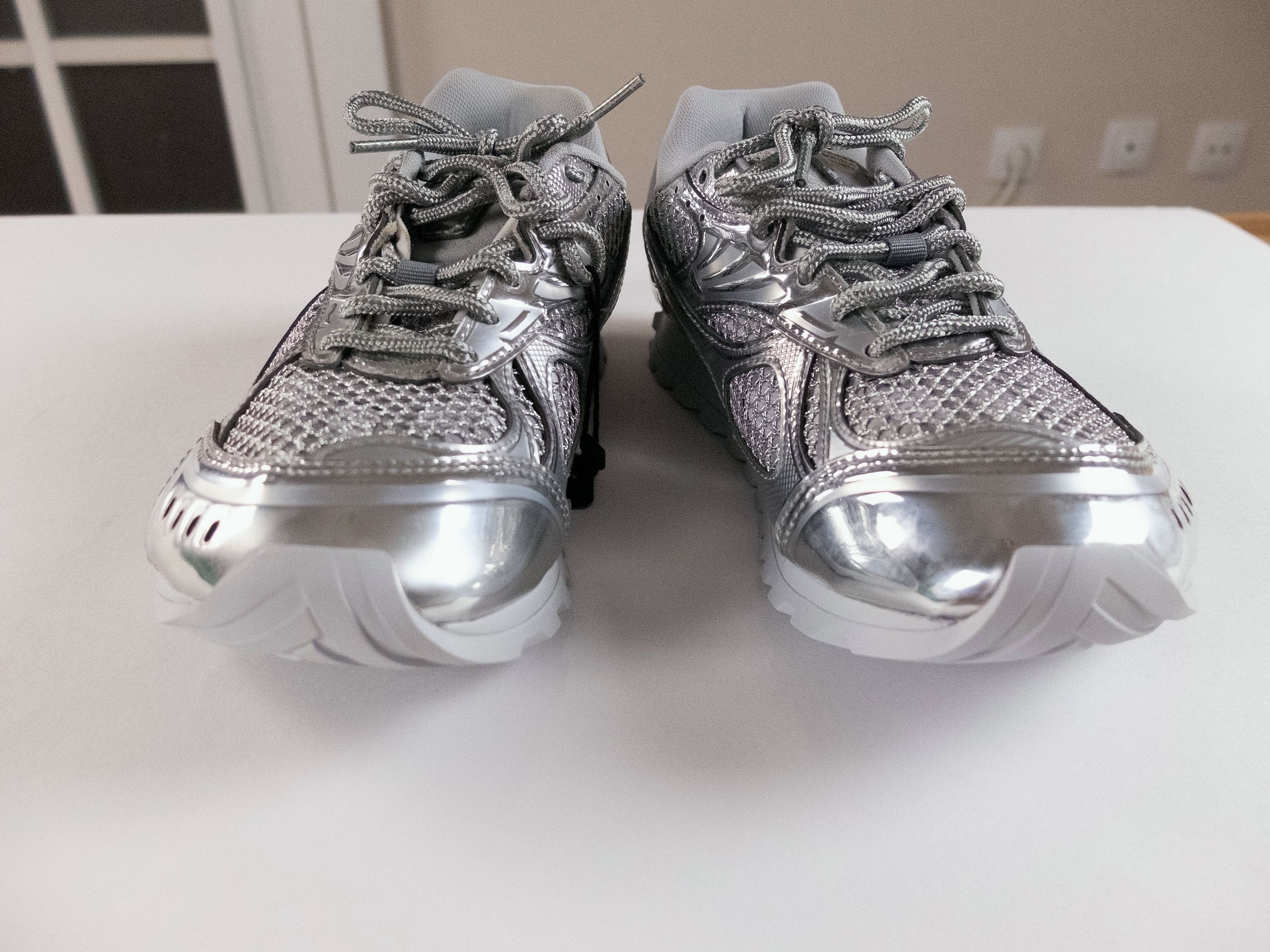 Bottega Veneta BOTTEGA VENETA Orbit silver running sneakers 7 / 37 Size US 7 / IT 37 - 7 Thumbnail