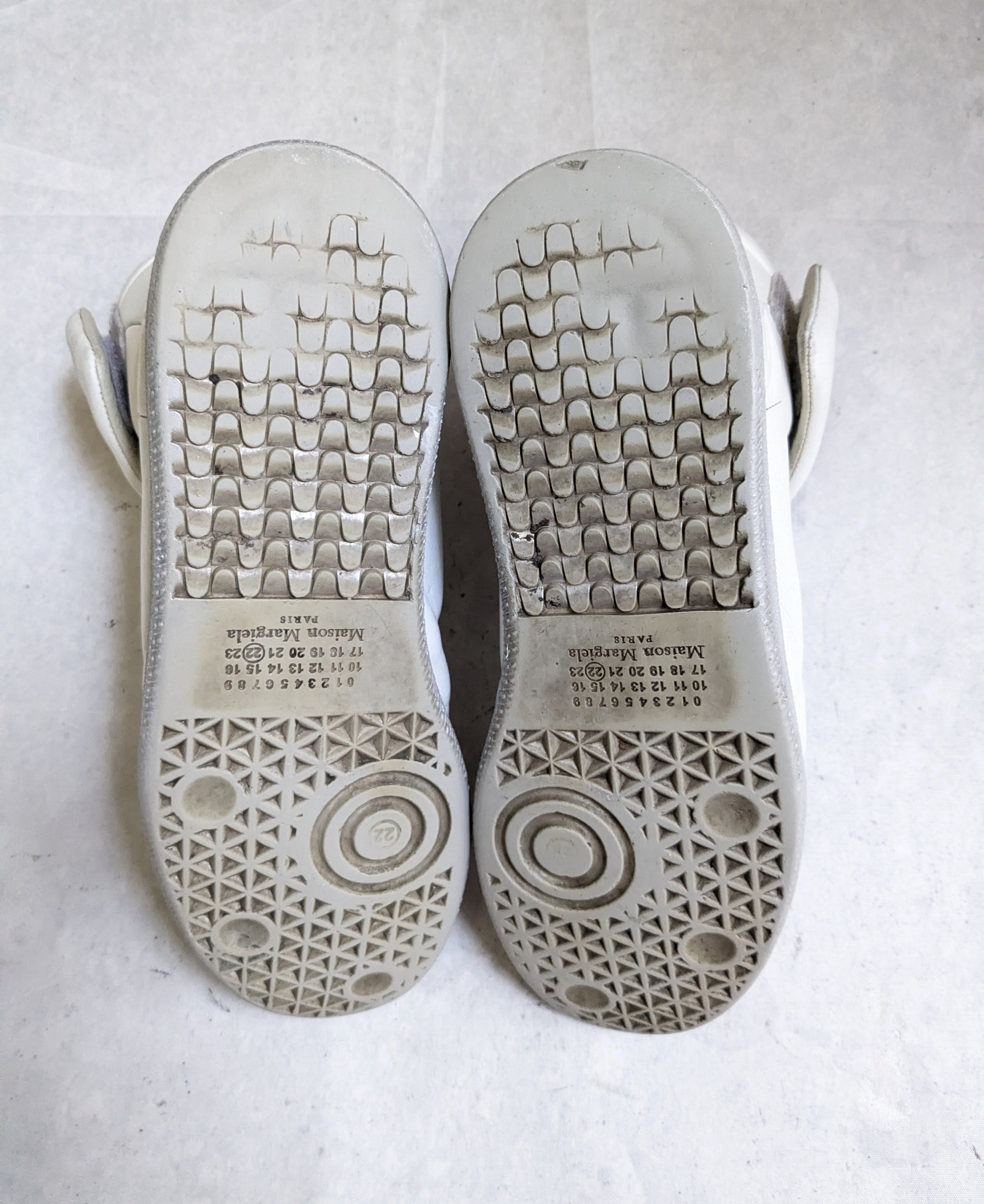 Maison Margiela Maison Margiela Future White Silver 9 42 High Tops Size US 9 / EU 42 - 15 Thumbnail