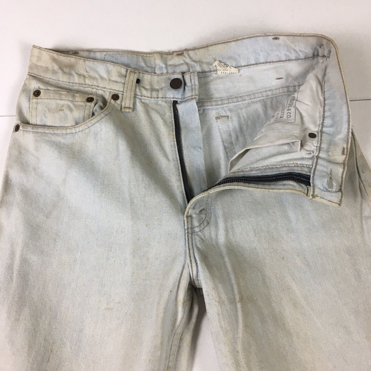 Levi's Vintage 90s Levi’s 550 Relaxed Fit Tapered Leg Size US 31 - 8 Thumbnail