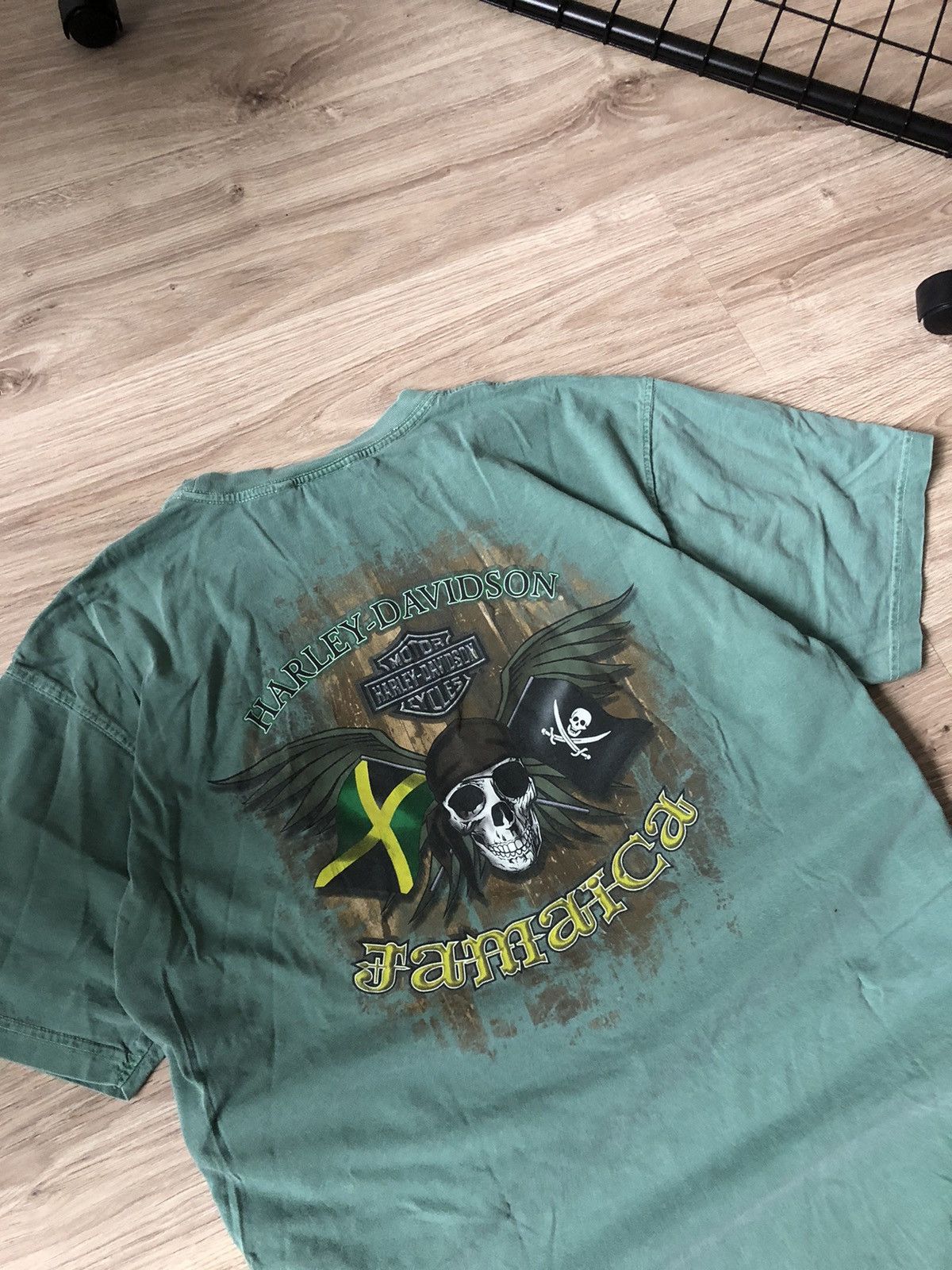 Vintage Vintage Harley Davidson Jamaica Pirates Motorcycle T Shirt Size US XL / EU 56 / 4 - 4 Thumbnail